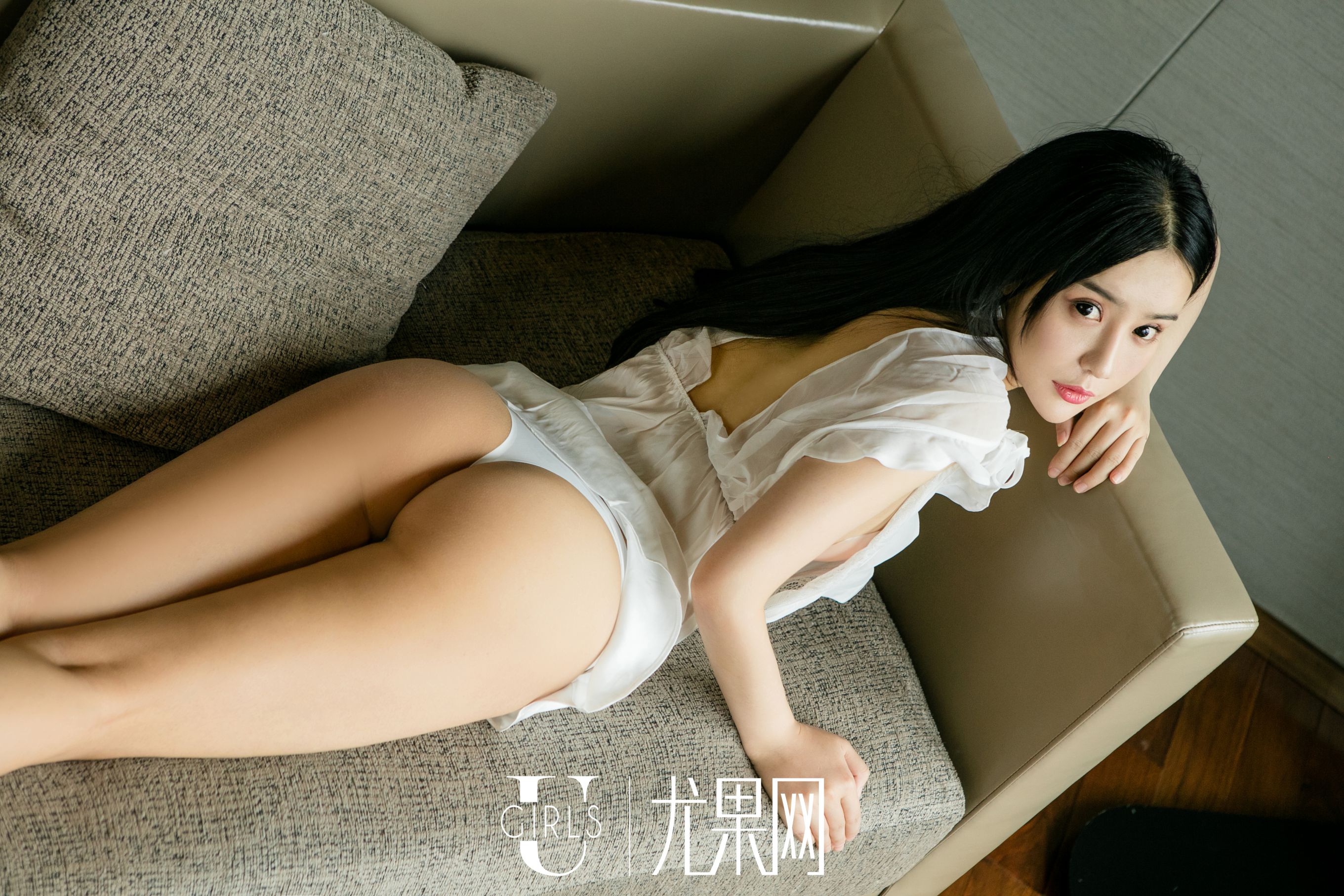 [尤果网] U256 孙晚桐