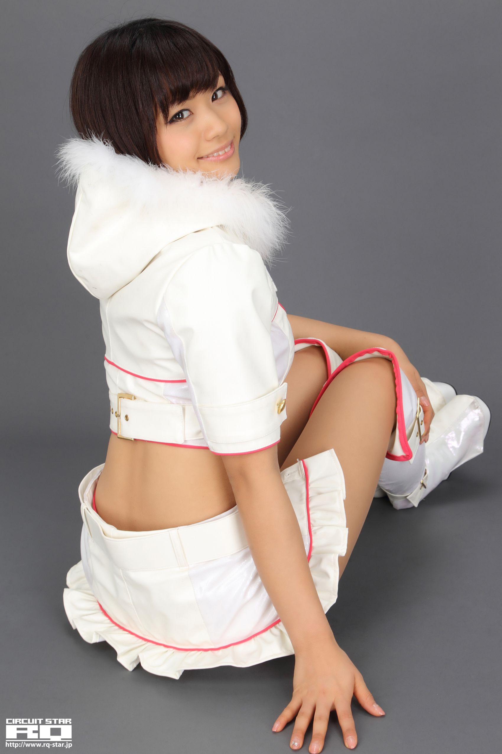 [RQ-STAR] NO.00616 安枝瞳 Race Queen 赛车女郎 写真集