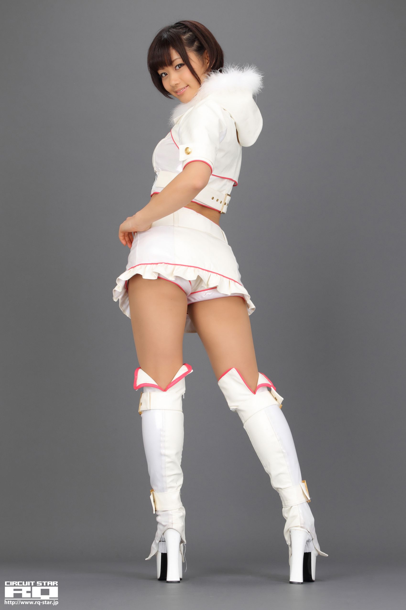 [RQ-STAR] NO.00616 安枝瞳 Race Queen 赛车女郎 写真集
