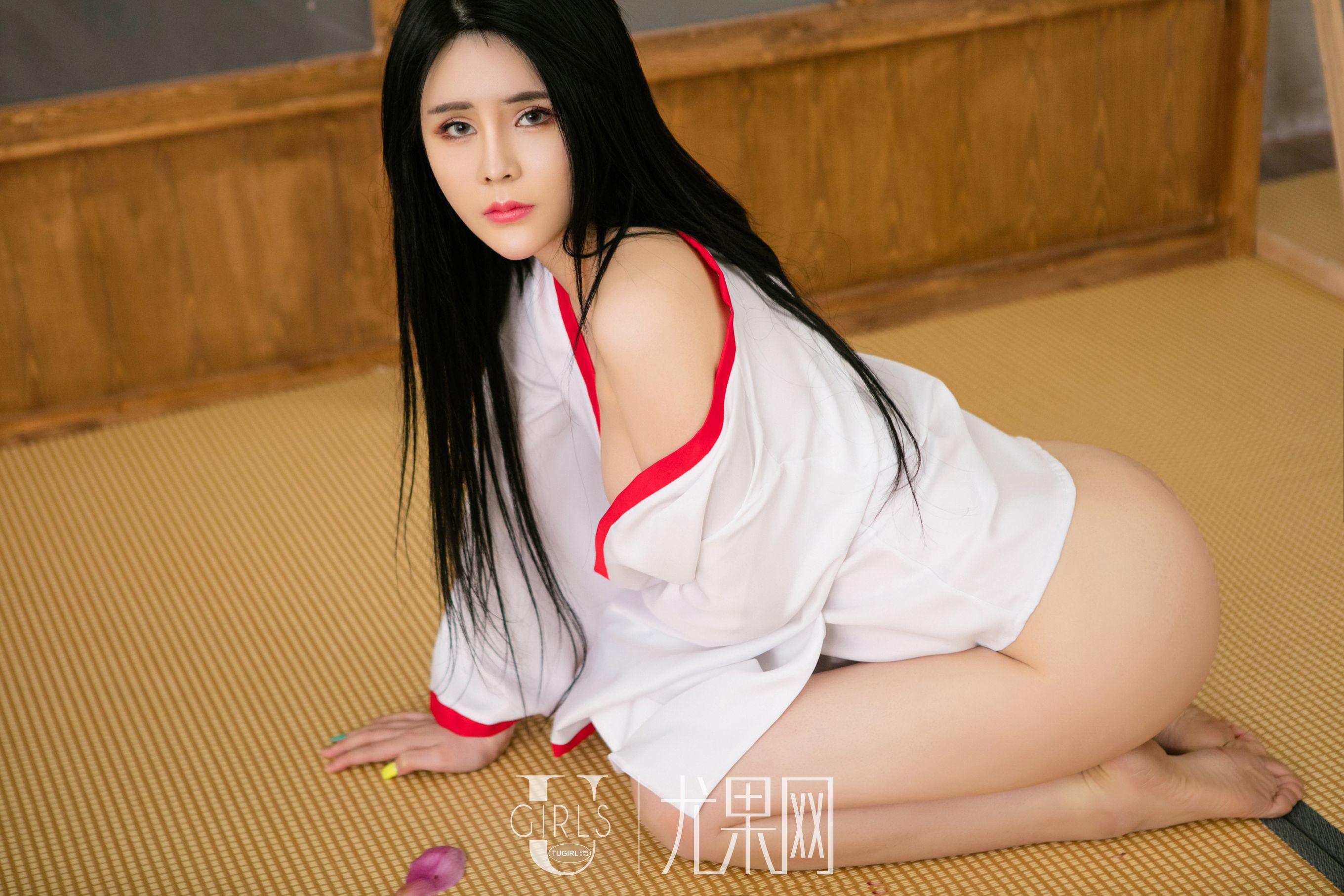 [尤果网] U269 惠子