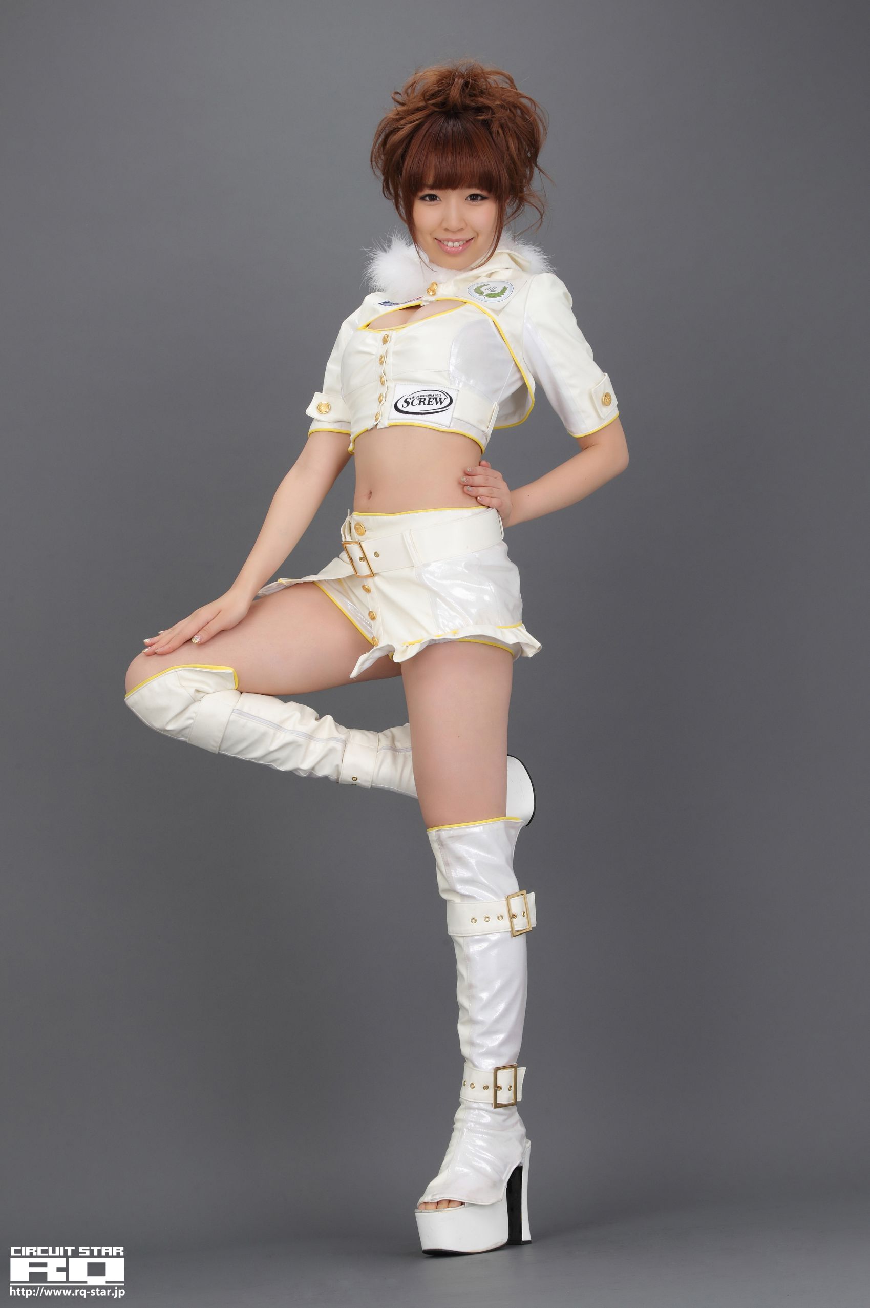[RQ-STAR] NO.00619 山冈实乃里 Race Queen 写真集