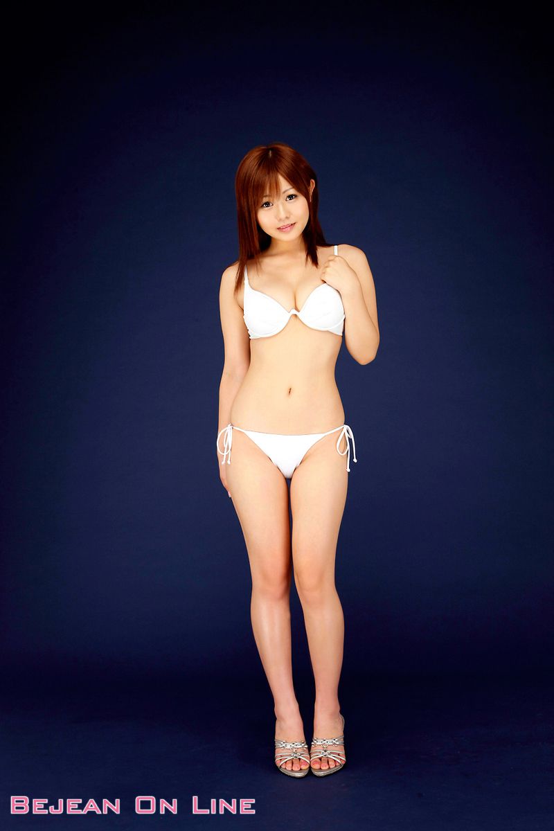 白娘隊 Hideyo Kamibayashi 上林英代 [Bejean On Line]