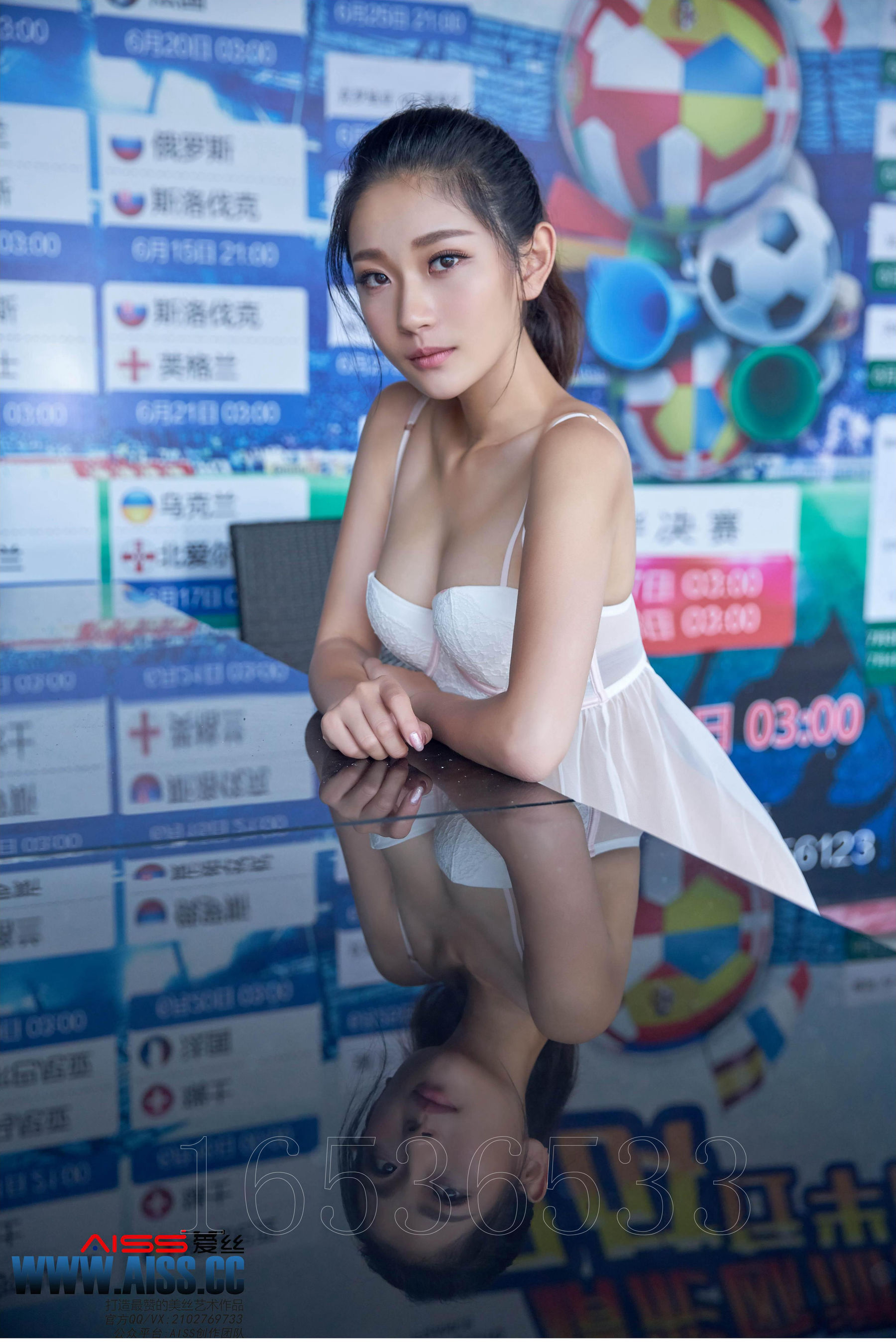 亚美依《穿丝袜的街道》 钻石版 [AISS爱丝] F6029
