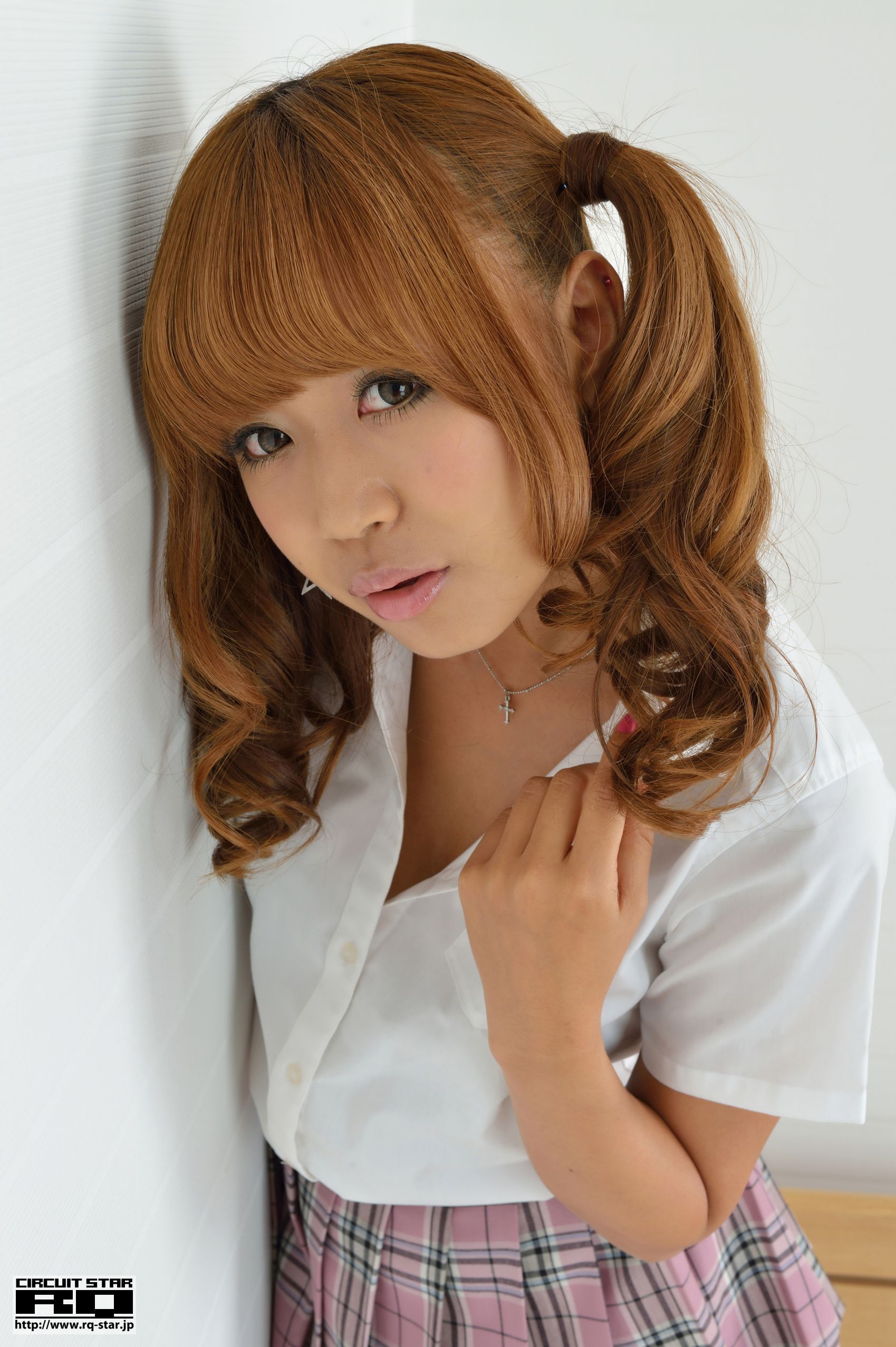 [RQ-STAR] NO.00679 Rie Takahashi 高桥莉江 School Girl 写真集