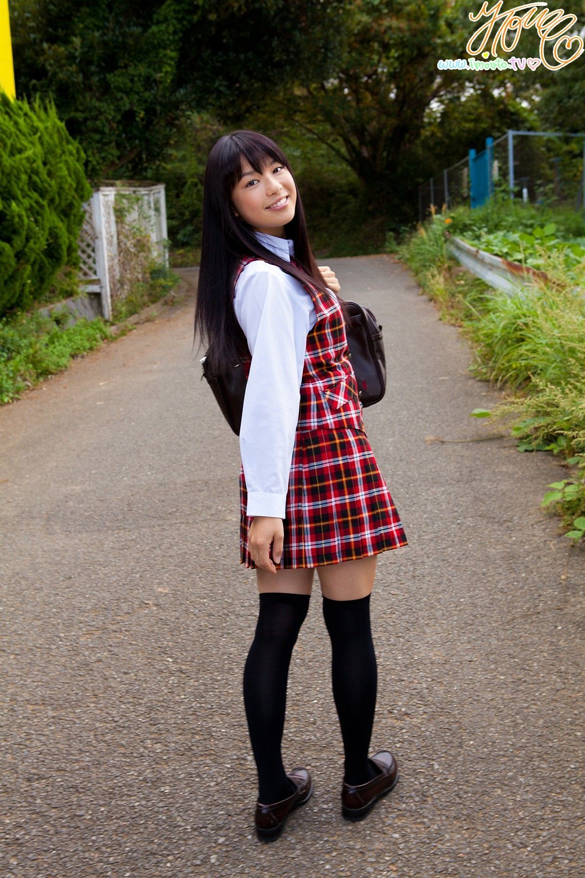 山中知惠 ~ kneehigh3 yamanaka [Imouto.tv]