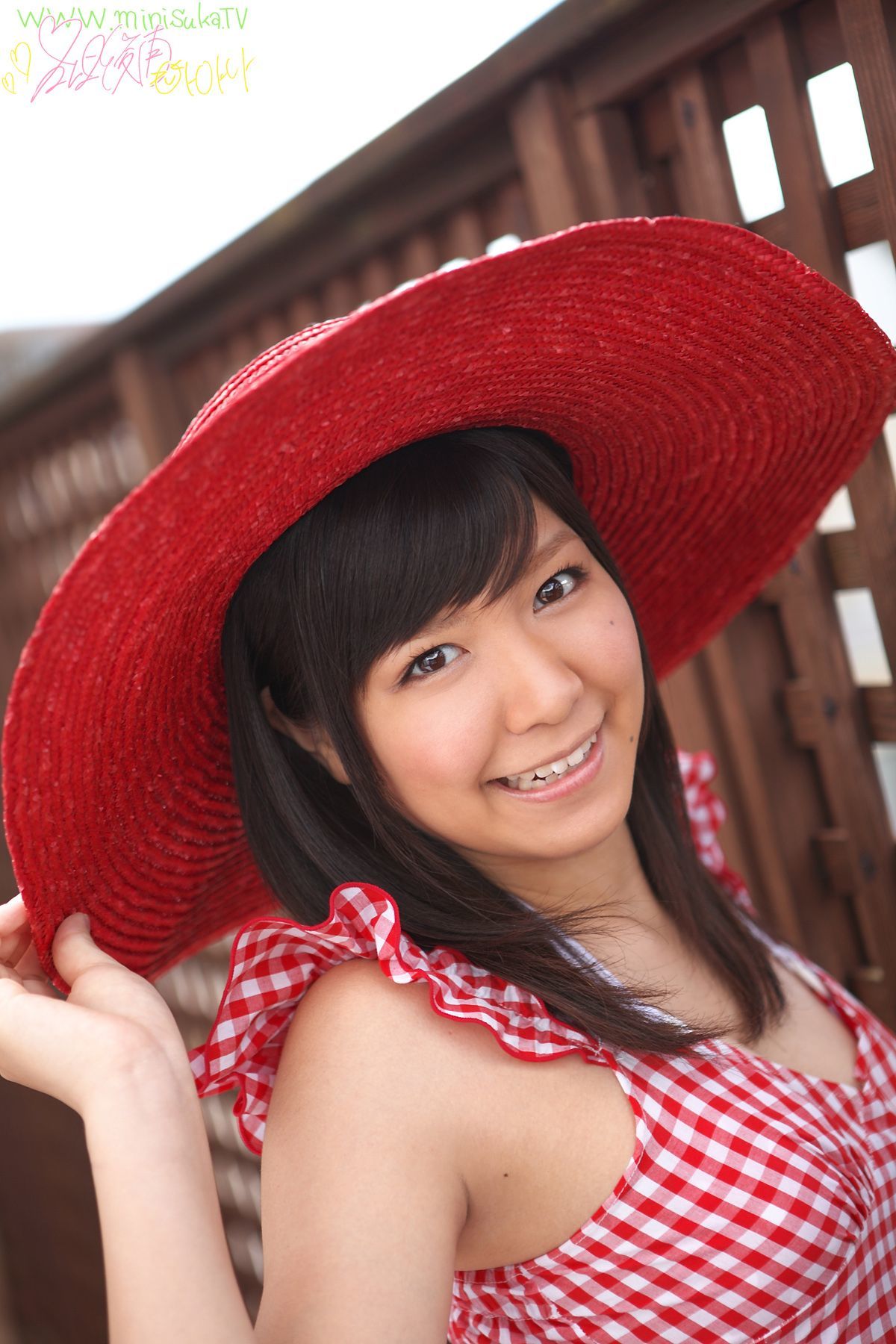 谷垣綾南 Ayana Tanigaki 现役女子高生 [Minisuka.tv]