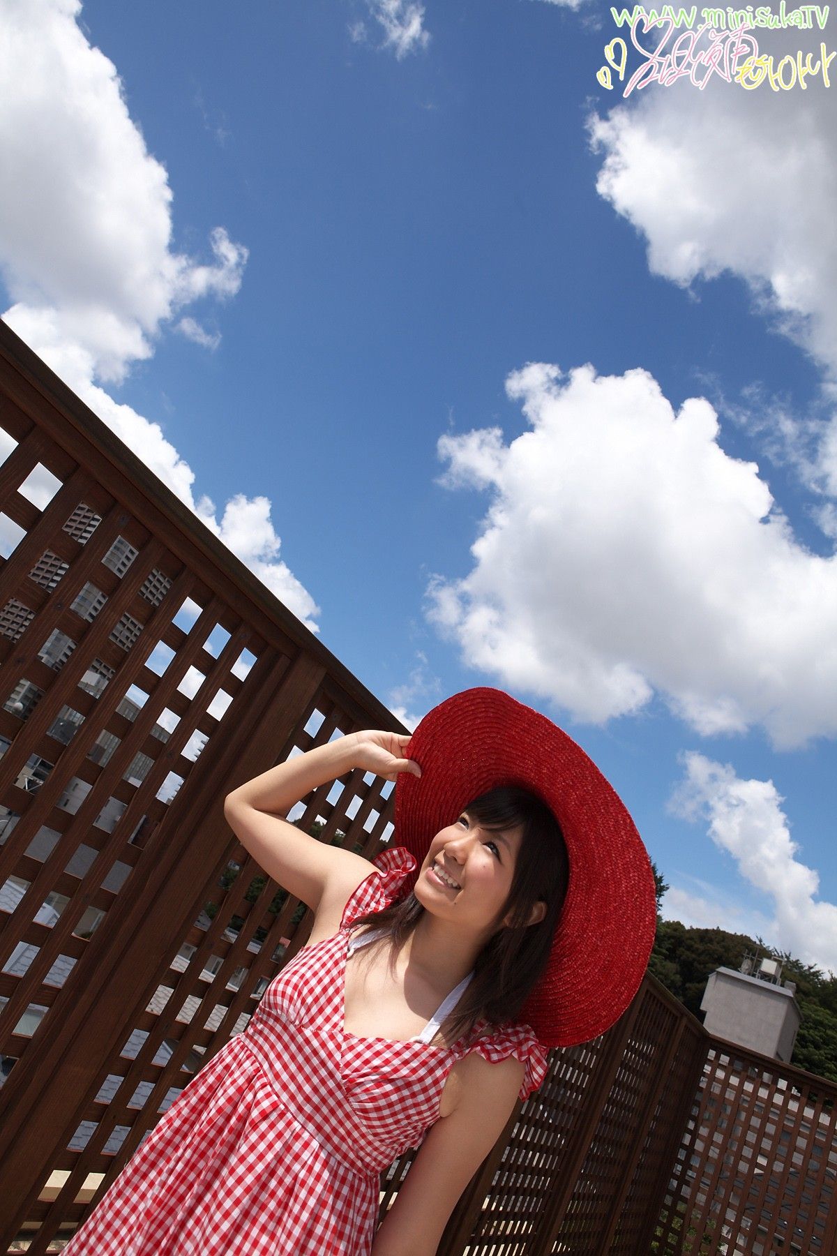 谷垣綾南 Ayana Tanigaki 现役女子高生 [Minisuka.tv]