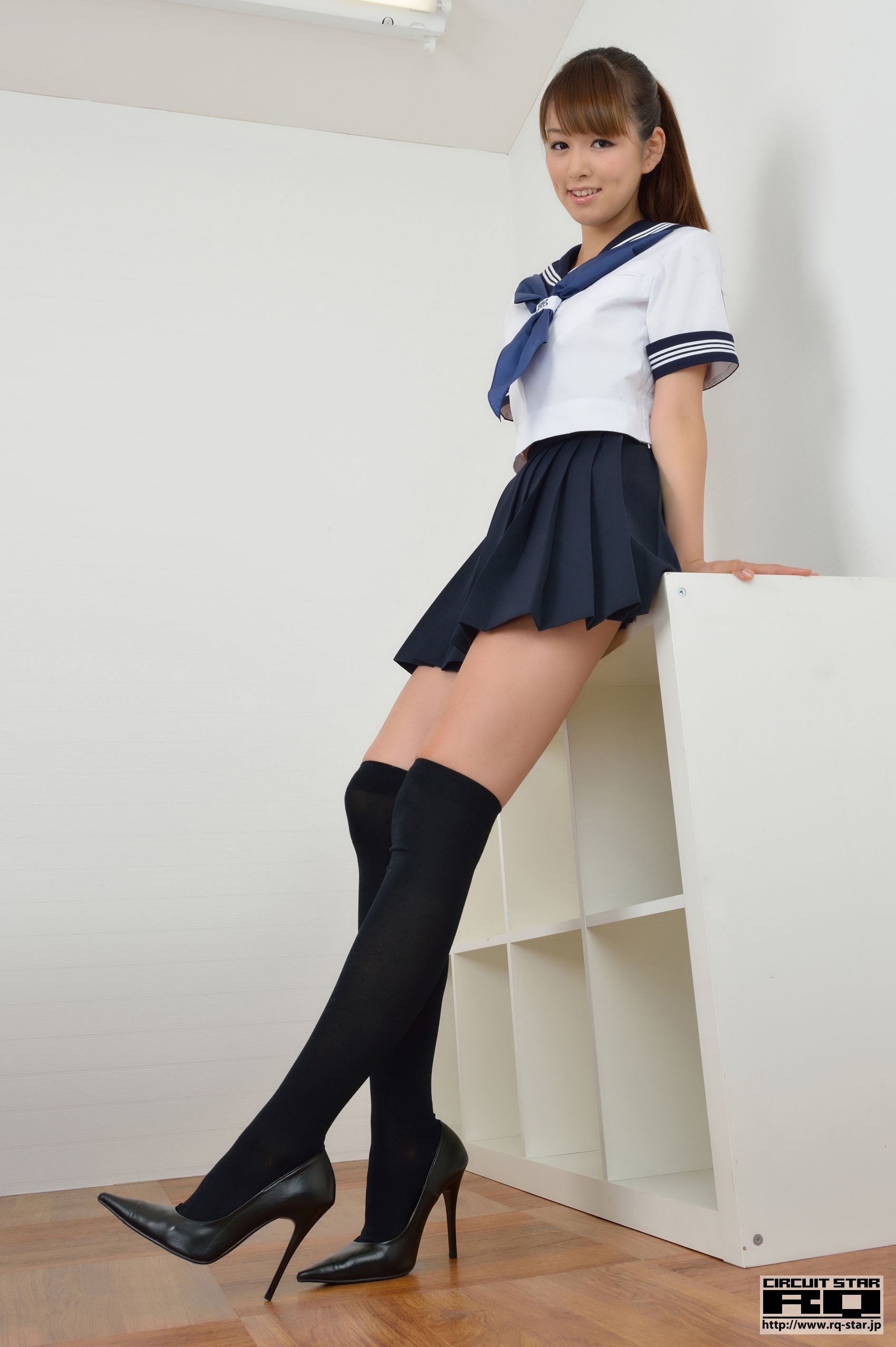 [RQ-STAR] NO.00691 中川静香 Shizuka Nakagawa Sailor 校服系列 写真集
