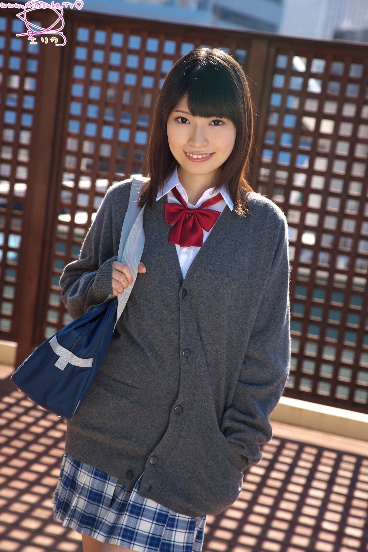 寿エリカ/寿绘里香 Erika 现役女子高生 [Minisuka.tv]