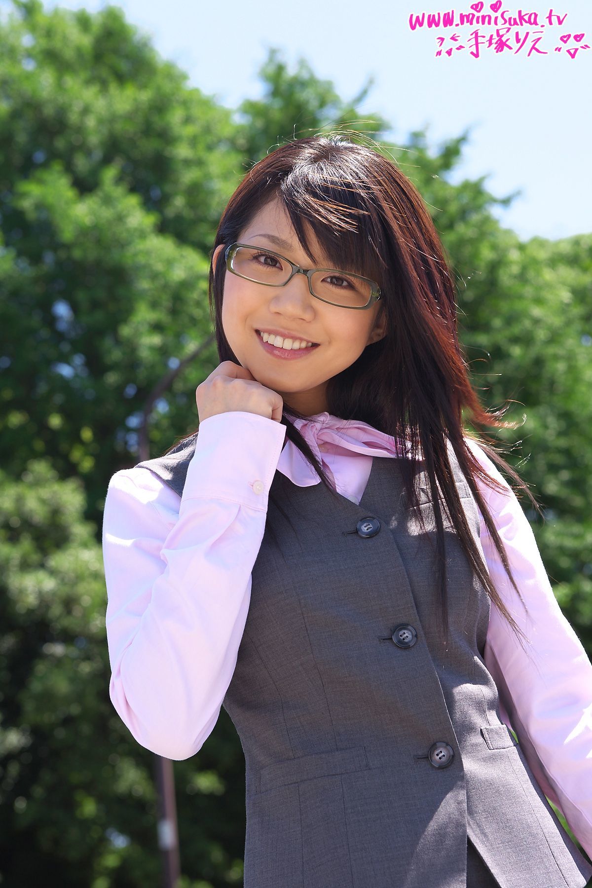 [Minisuka.tv] 手塚りえ Teduka Rie 现役女子高生