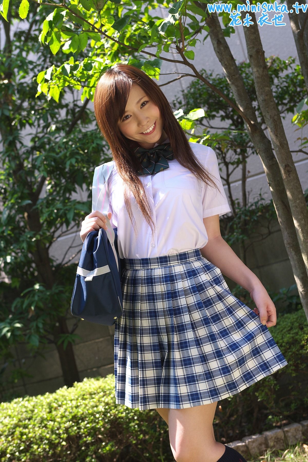 花木衣世 Iyo Hanaki 现役女子高生 [Minisuka.tv]
