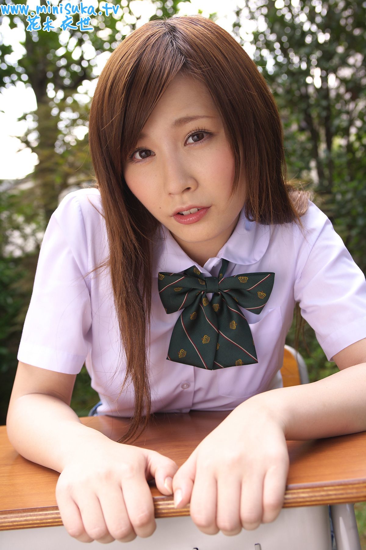 花木衣世 Iyo Hanaki 现役女子高生 [Minisuka.tv]