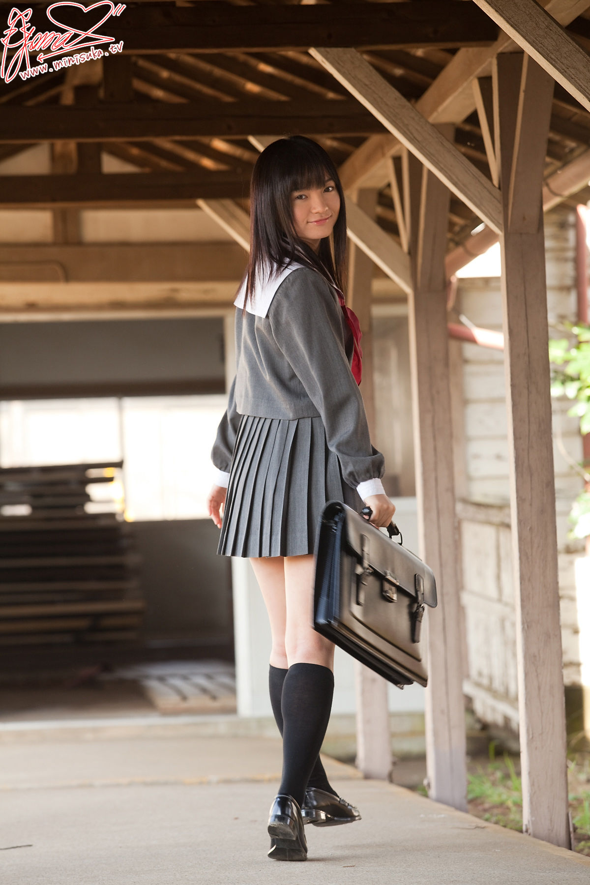 西永彩奈 Ayana Nishinaga 第一部 [Minisuka.tv]