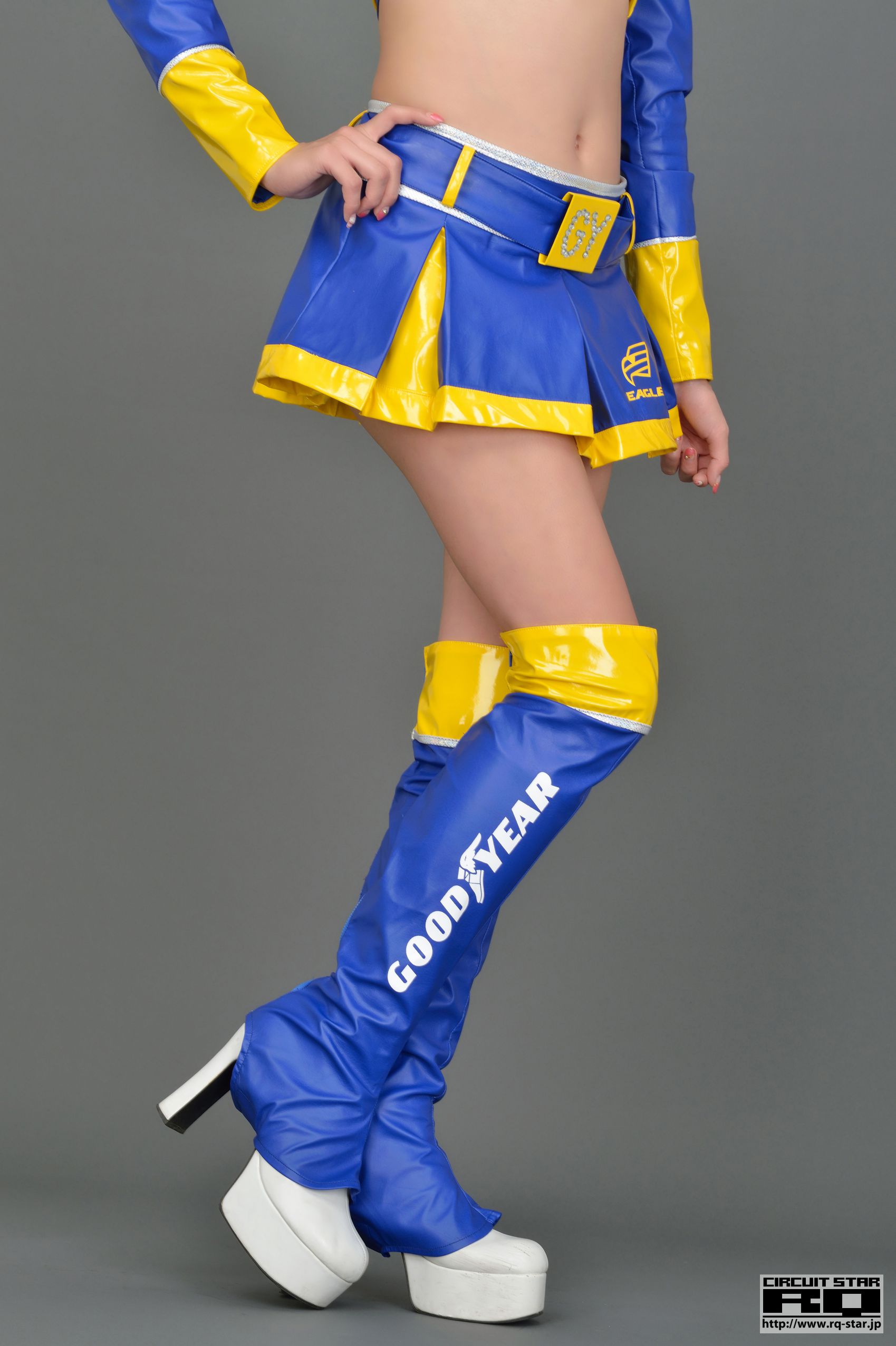 [RQ-STAR] NO.00704 葵ゆりか Race Queen 赛车女郎 写真集