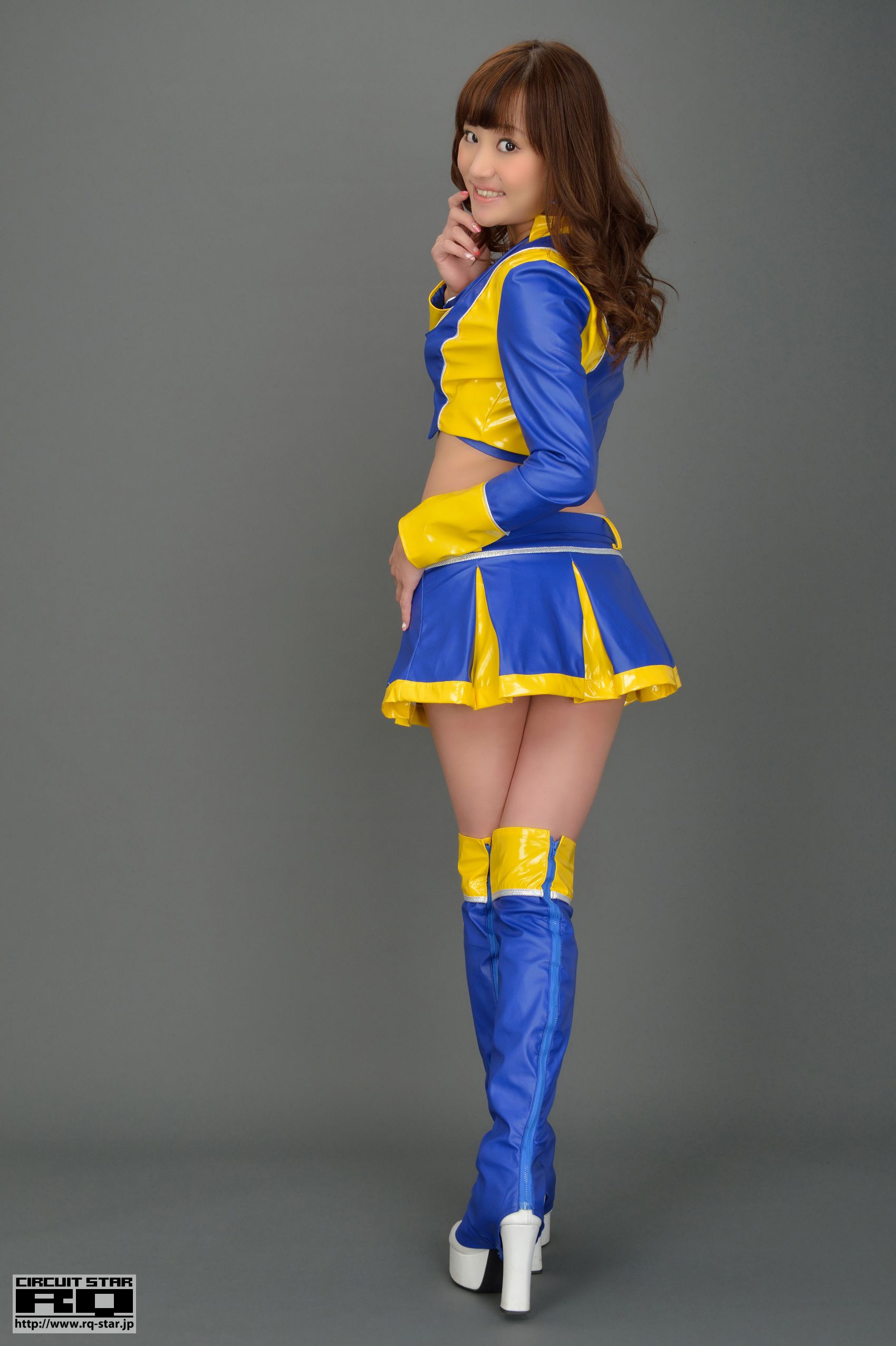 [RQ-STAR] NO.00704 葵ゆりか Race Queen 赛车女郎 写真集