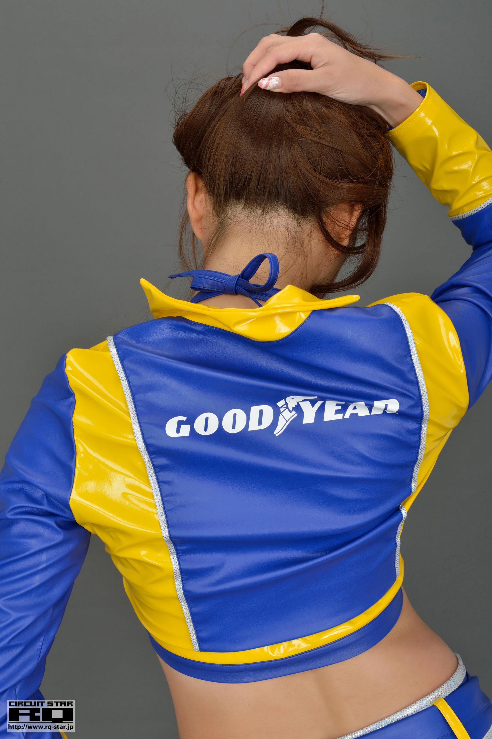 [RQ-STAR] NO.00704 葵ゆりか Race Queen 赛车女郎 写真集