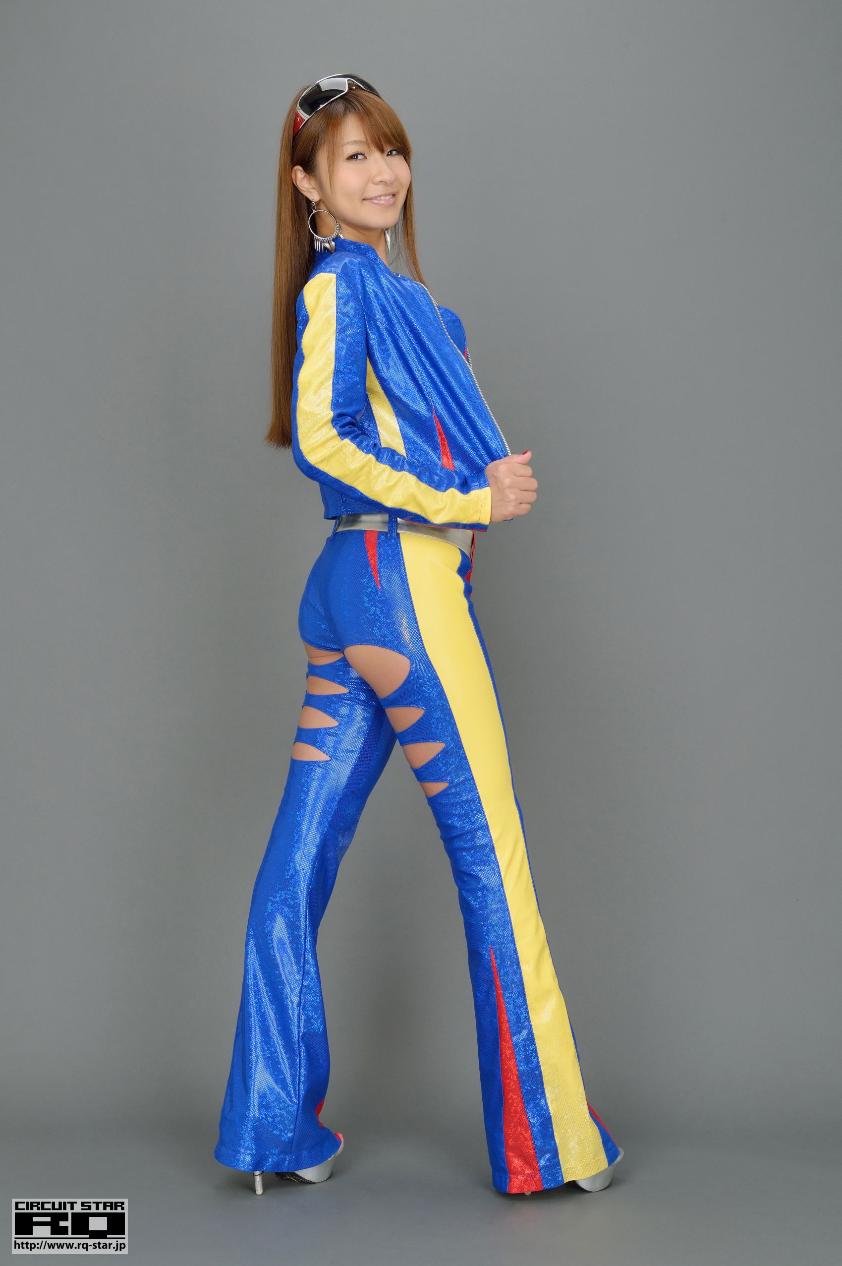 [RQ-STAR] NO.00710 葉月みなみ Race Queen 赛车女郎 写真集