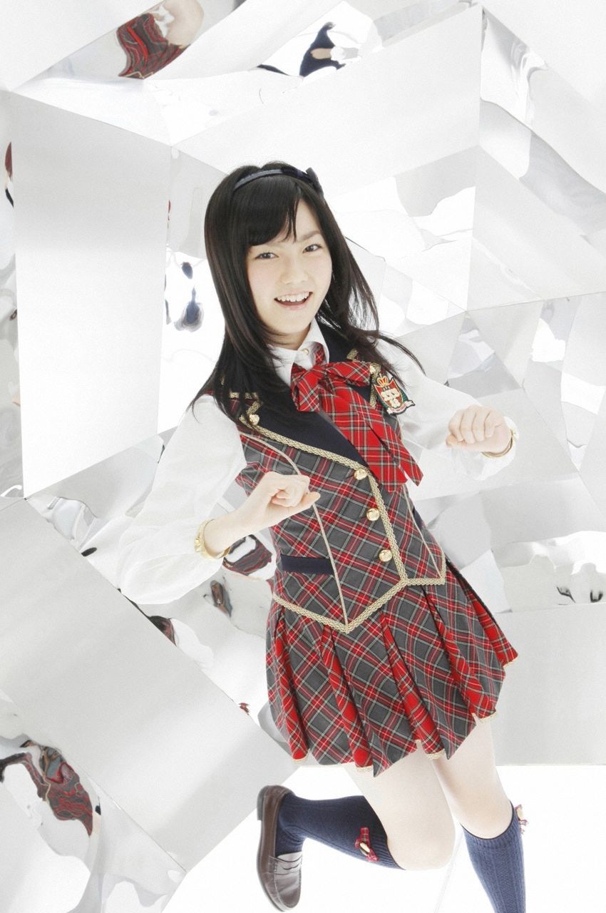 AKB48《WORLD GIRLS》 [VYJ]