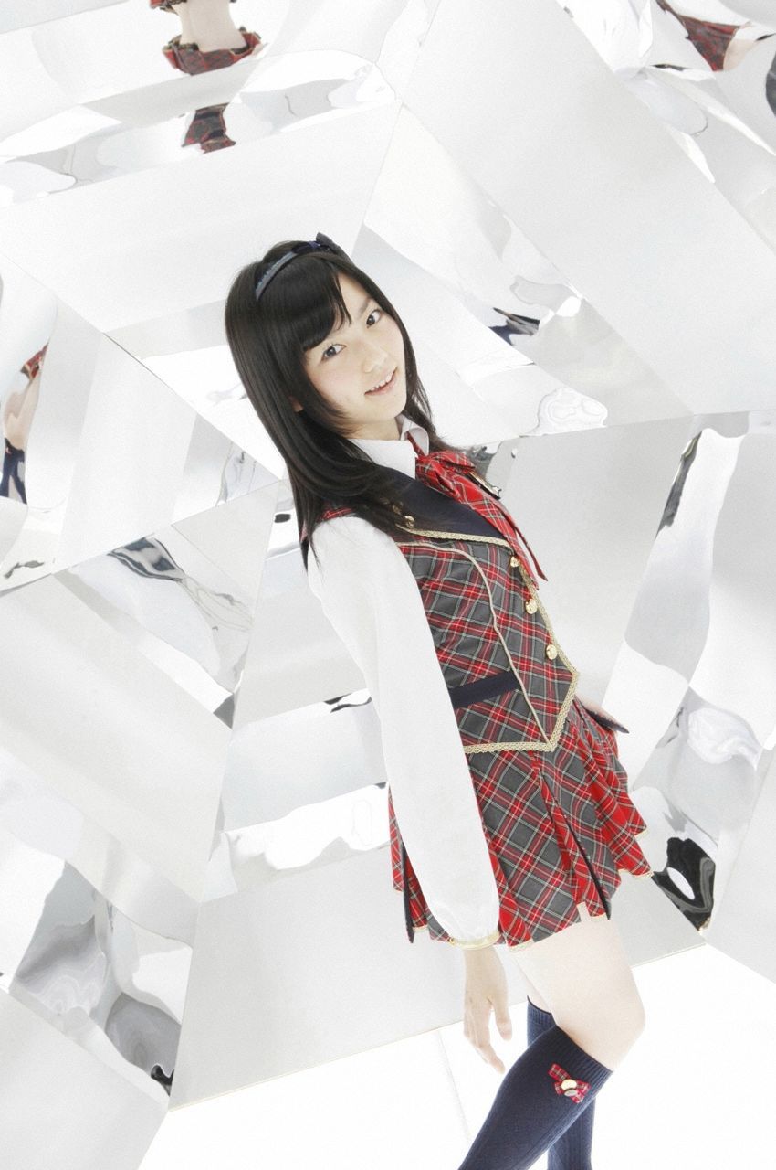 AKB48《WORLD GIRLS》 [VYJ]