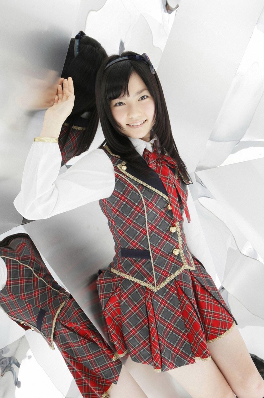 AKB48《WORLD GIRLS》 [VYJ]