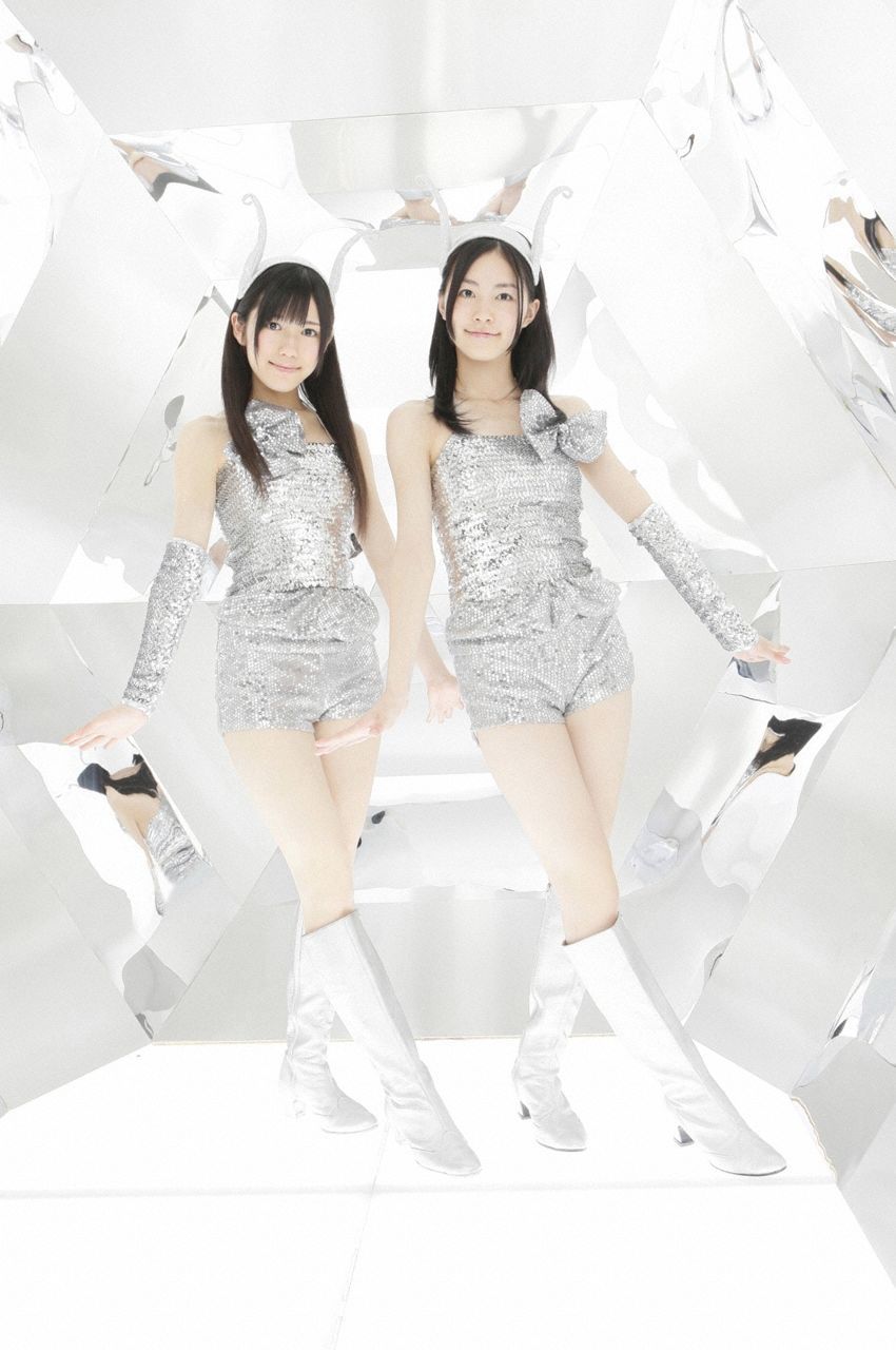 AKB48《WORLD GIRLS》 [VYJ]