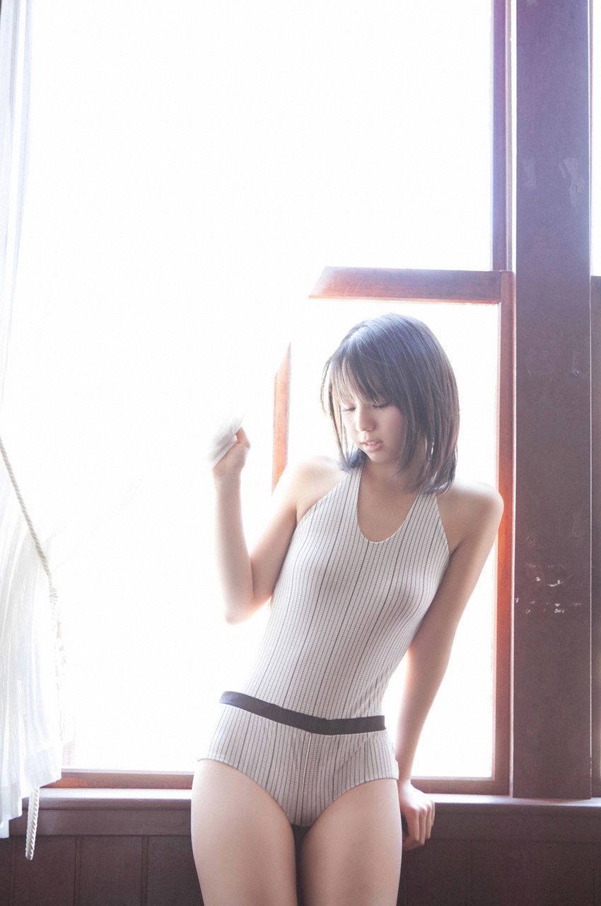 小池里奈《冬から春への物語》 [WPB-net]
