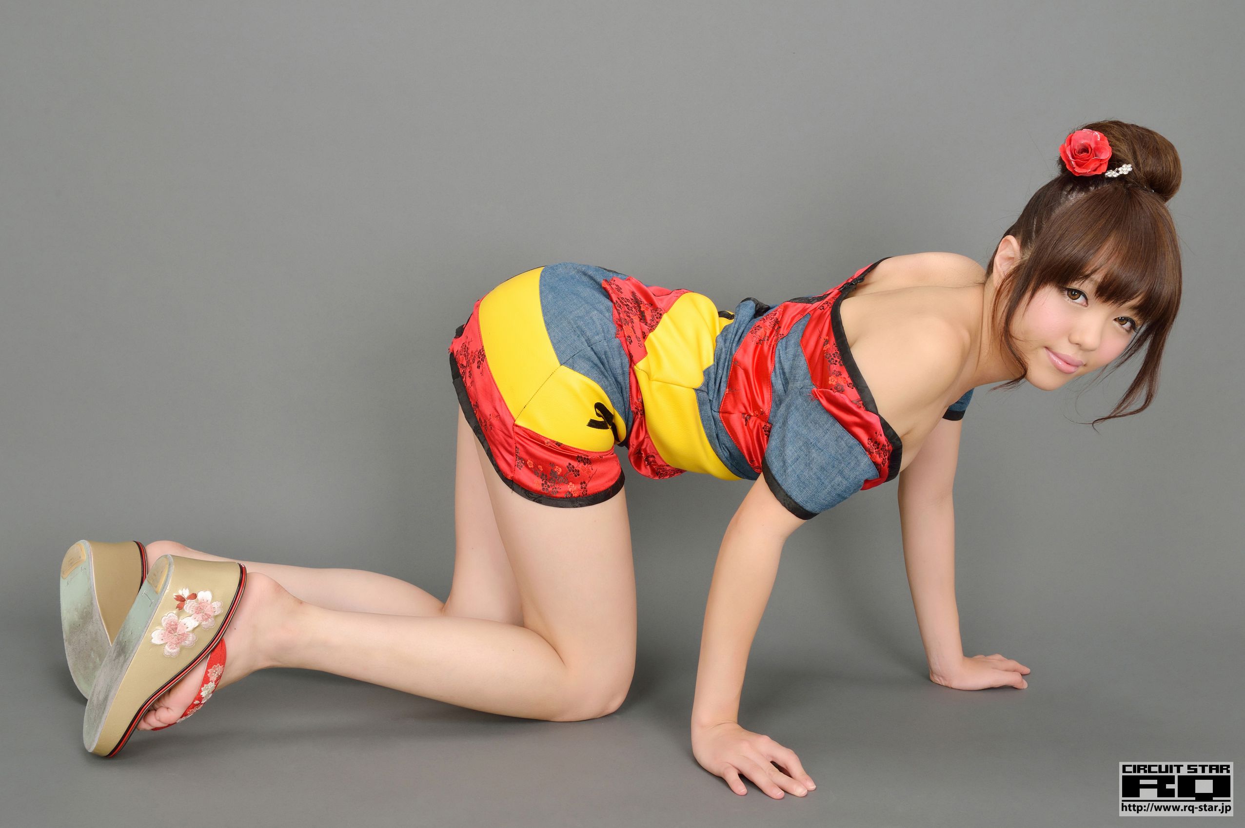 [RQ-STAR] NO.00725 Natsuki Higurashi 日暮なつき Race Queen 写真集