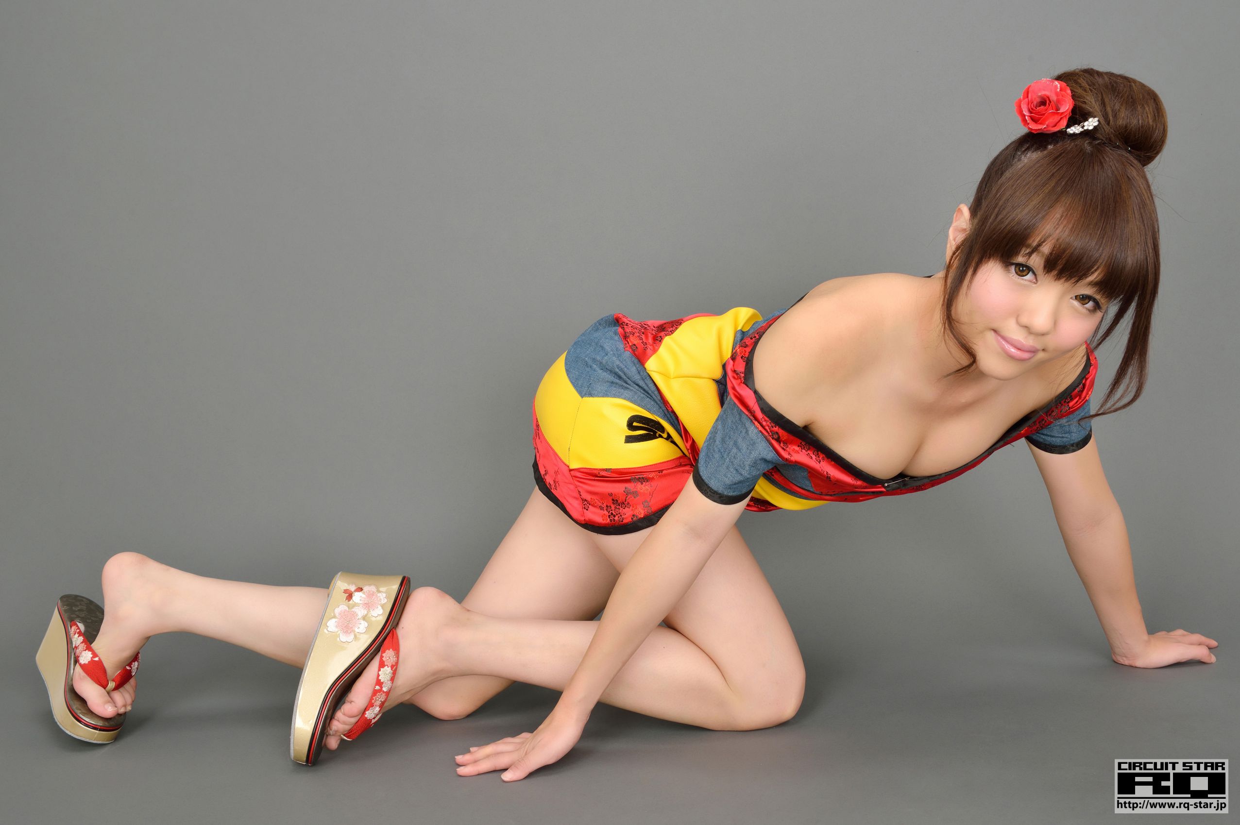 [RQ-STAR] NO.00725 Natsuki Higurashi 日暮なつき Race Queen 写真集