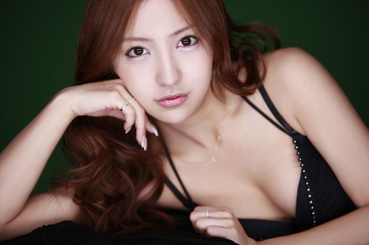 Tomomi Itano 板野友美 [WPB-net] EX30