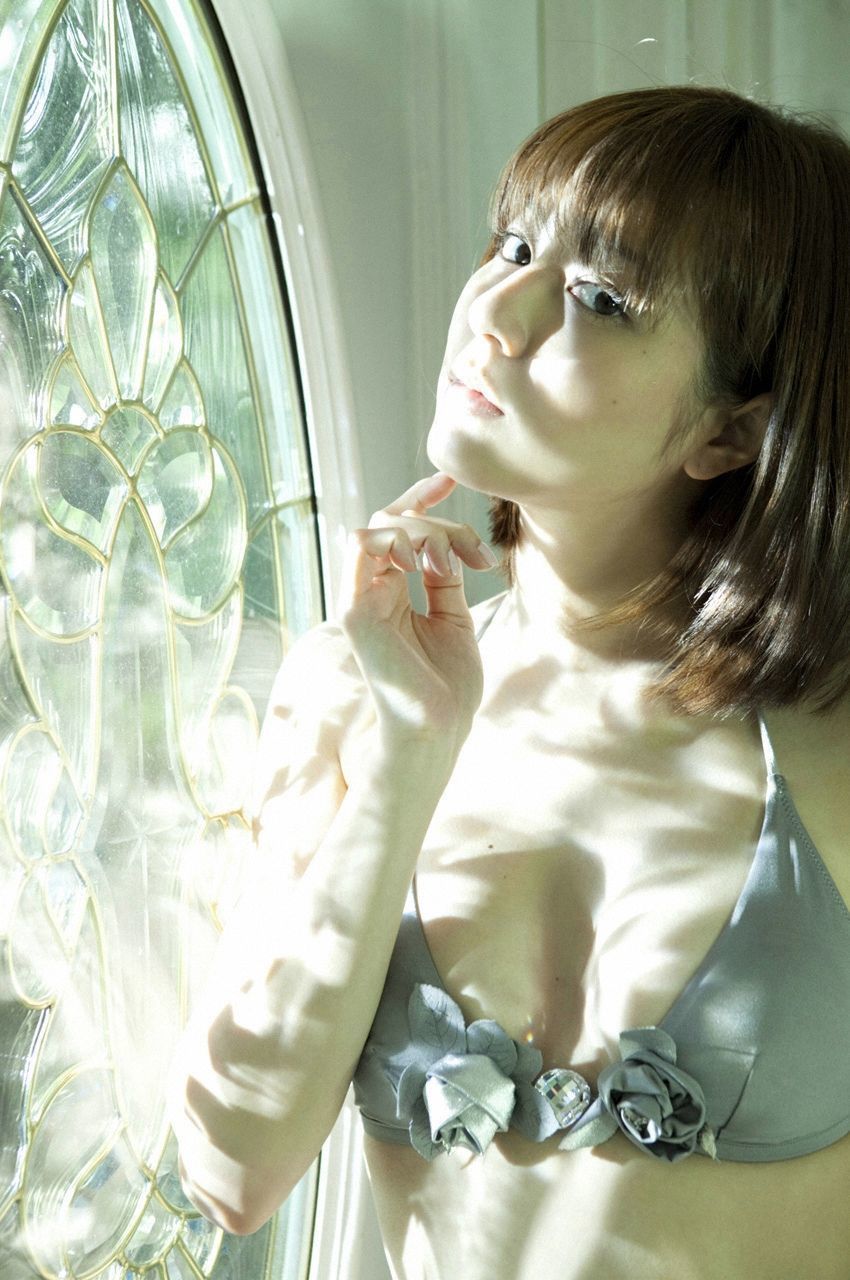 杉本有美《息をのむほど美しい》 [WPB-net] No.147