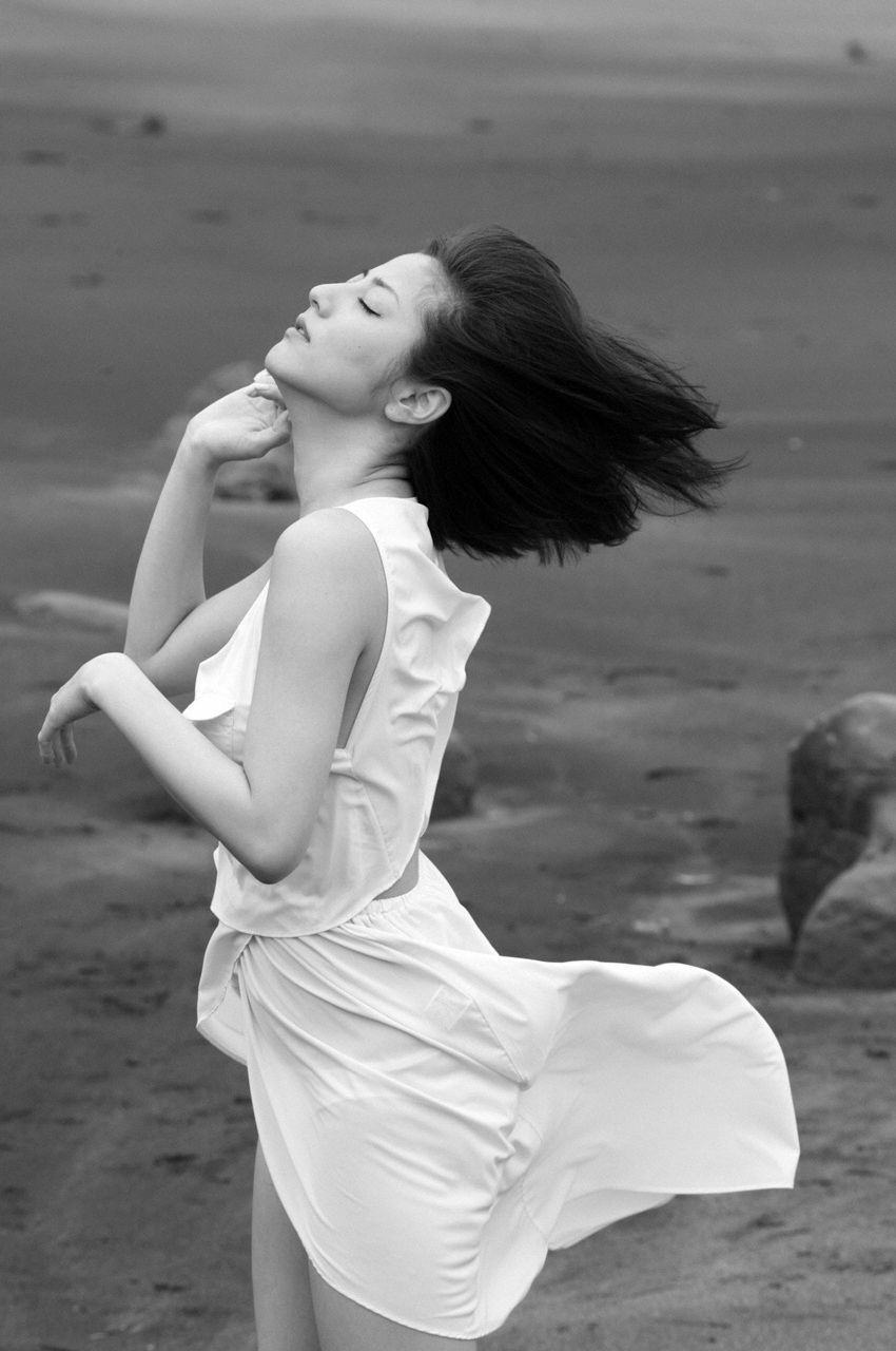 杉本有美《息をのむほど美しい》 [WPB-net] No.147