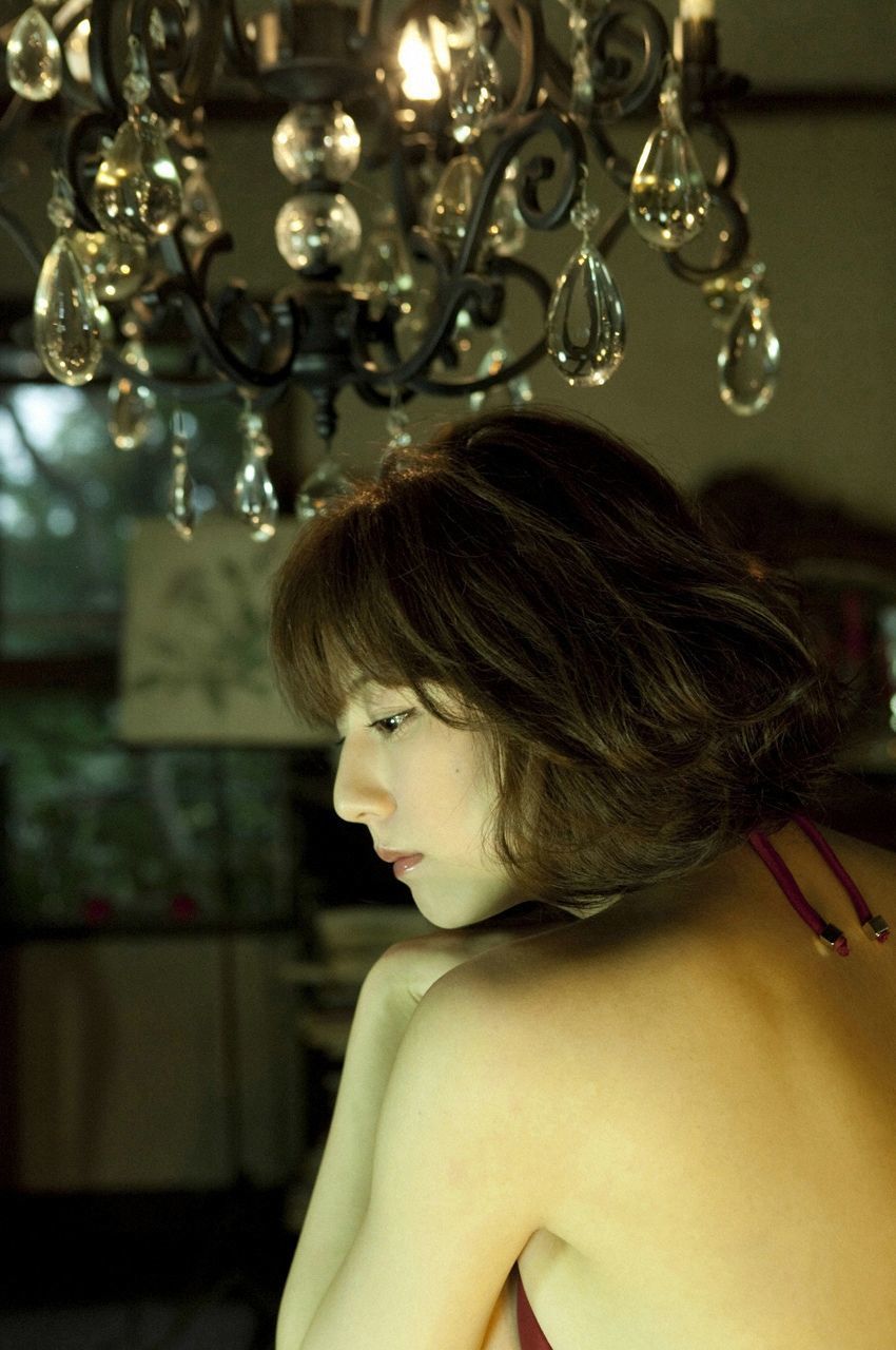 杉本有美《息をのむほど美しい》 [WPB-net] No.147