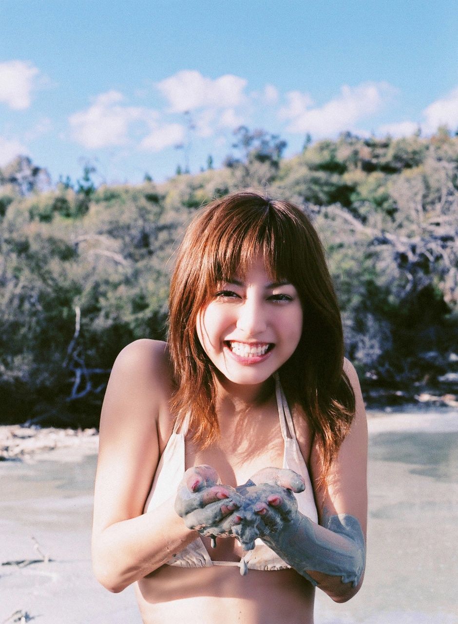 Yumi Sugimoto 杉本有美 [WPB-net] No.98