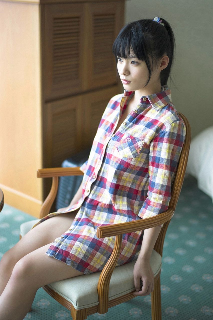 星名美津紀《美少女の制服の中》 [WPB-net] No.151