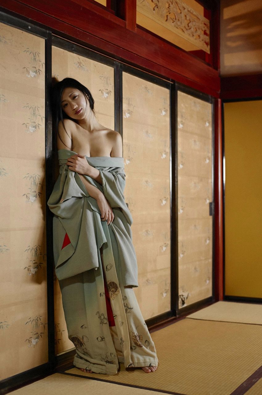 壇蜜《「蜜の湯」帰郷》 [WPB-net] No.155