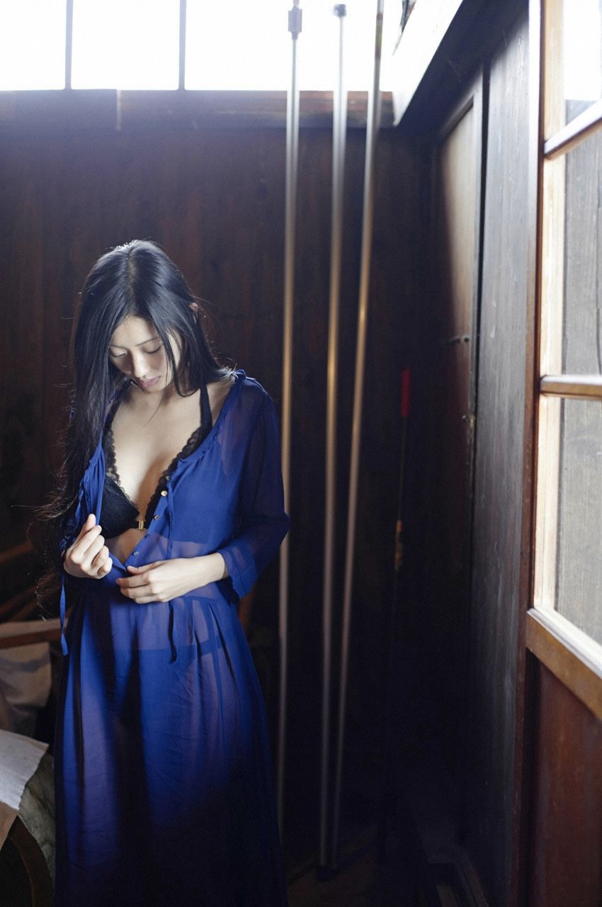 壇蜜《「蜜の湯」帰郷》 [WPB-net] No.155