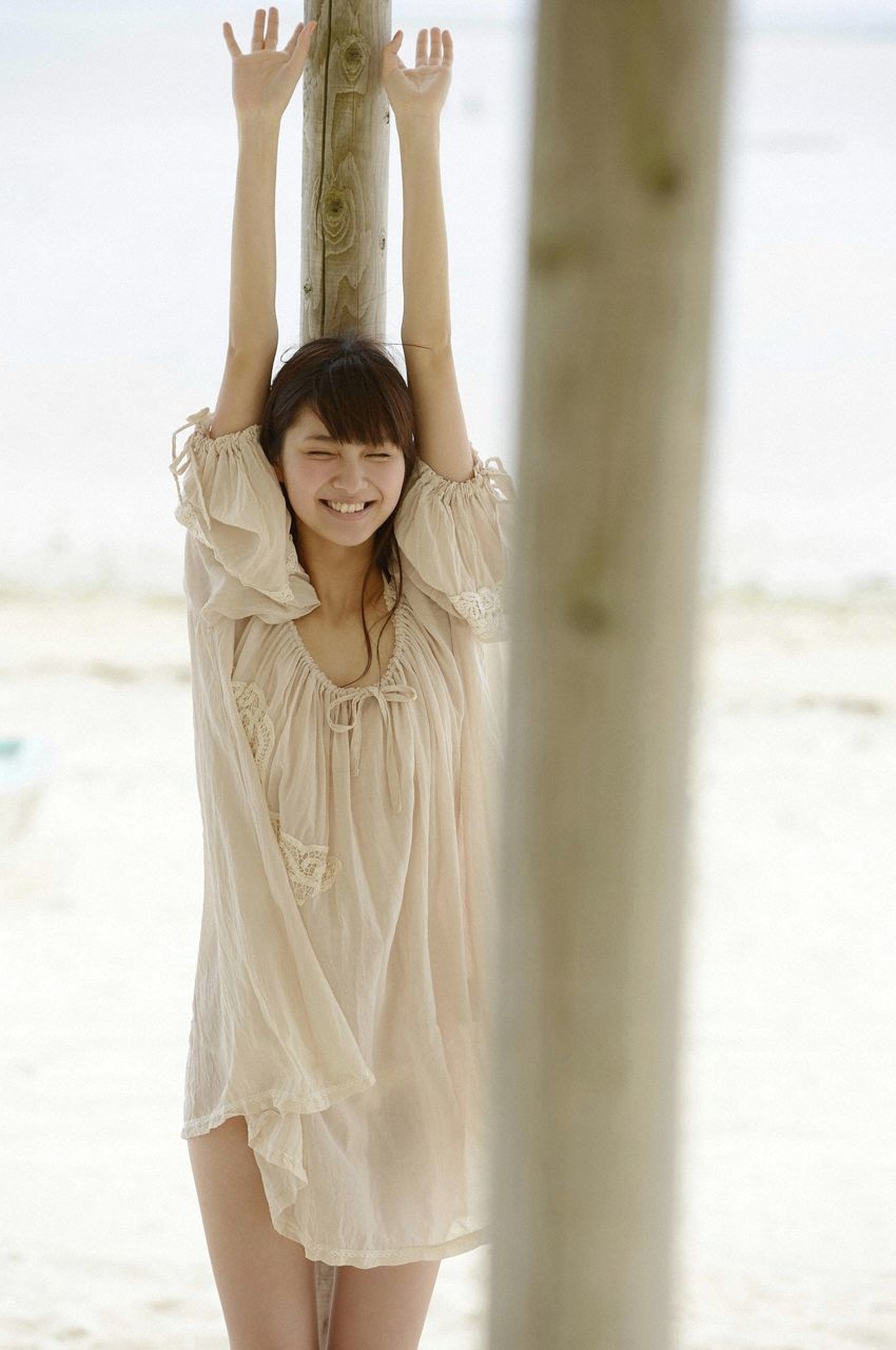 新川優愛《美しすぎる彼女に一目惚れ》 [WPB-net] No.157