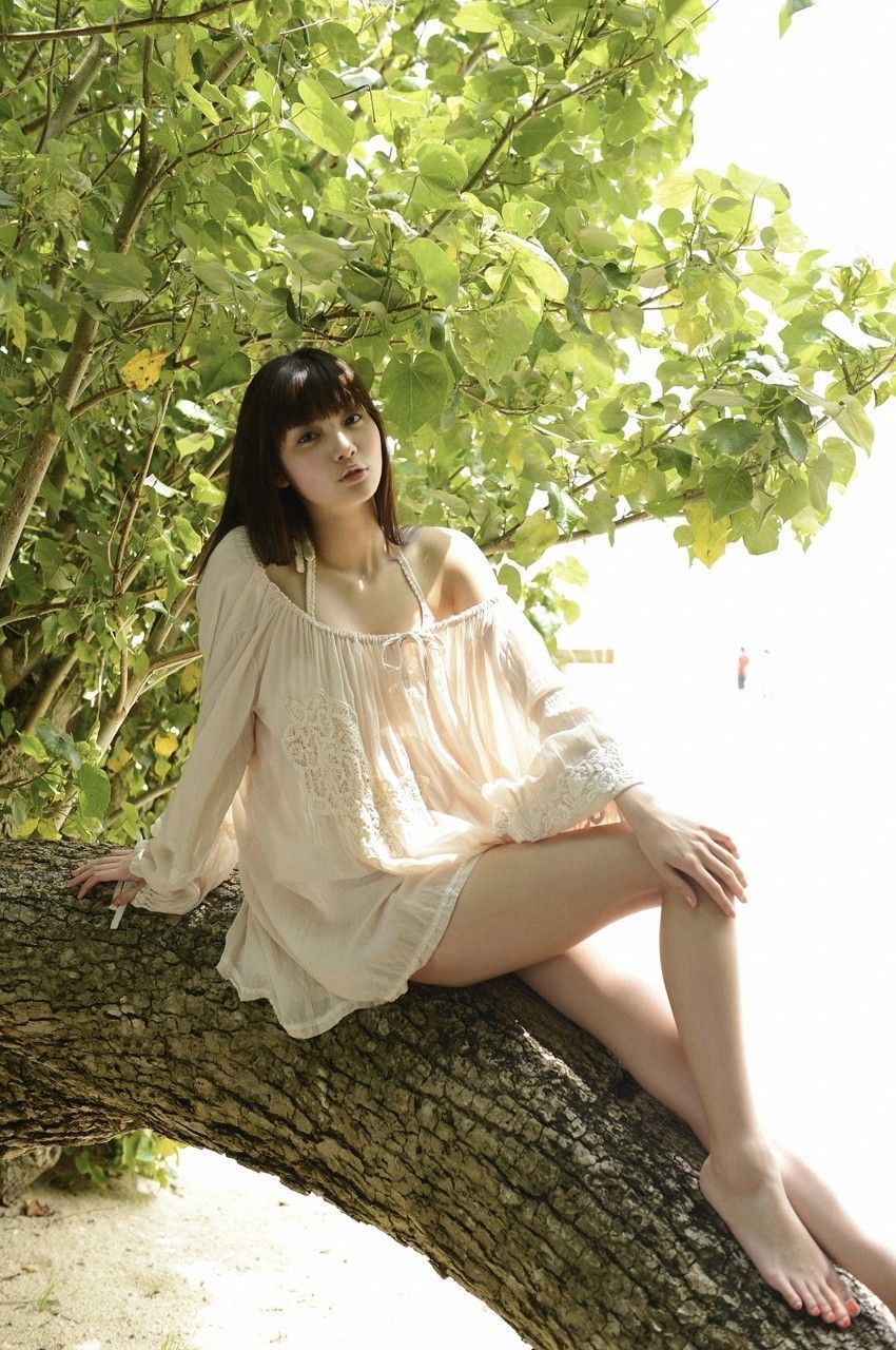 新川優愛《美しすぎる彼女に一目惚れ》 [WPB-net] No.157