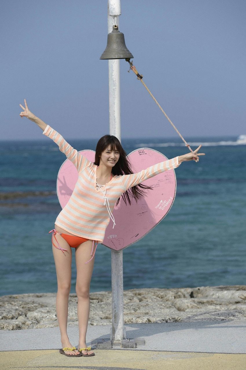 新川優愛《美しすぎる彼女に一目惚れ》 [WPB-net] No.157