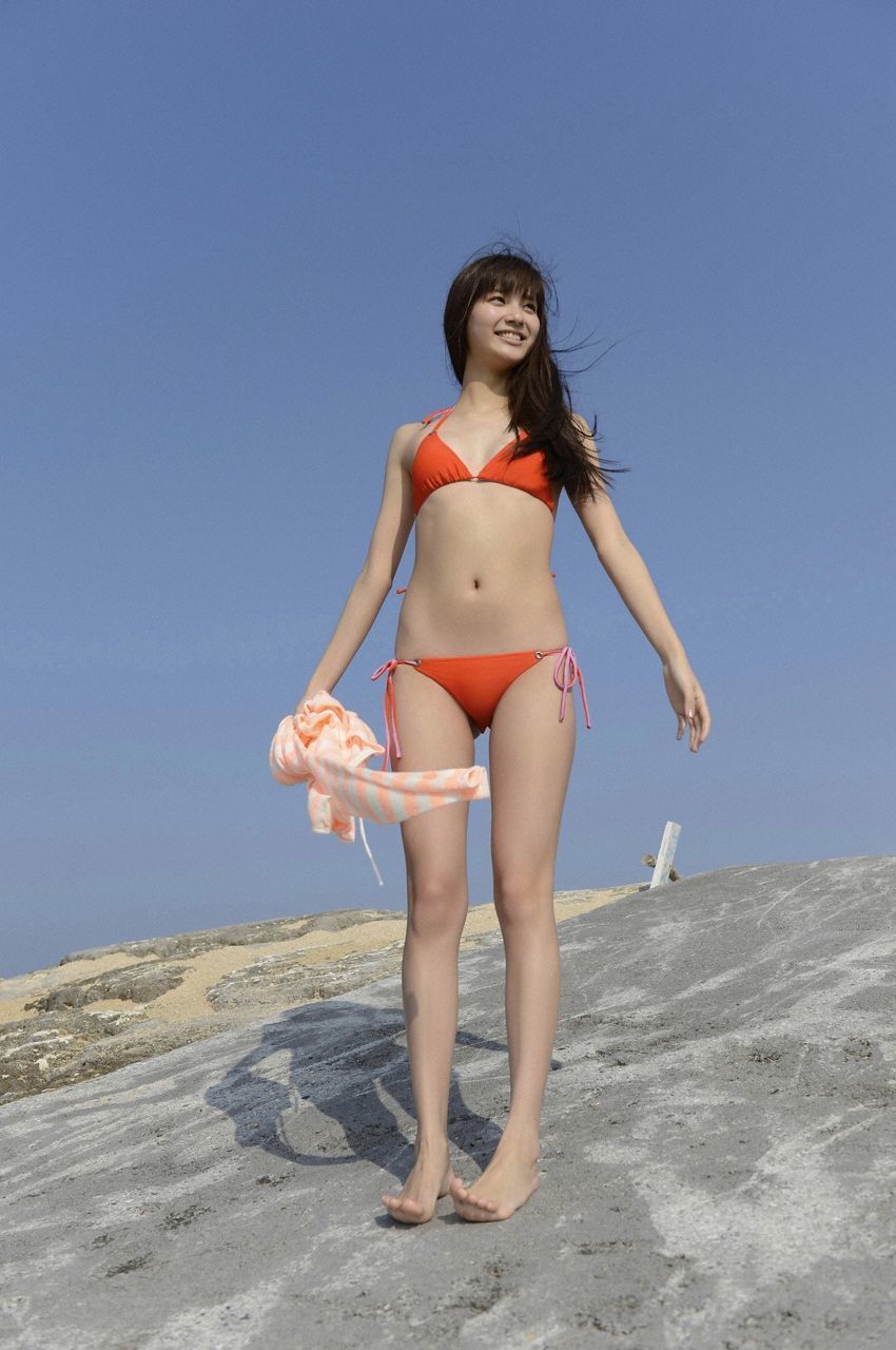 新川優愛《美しすぎる彼女に一目惚れ》 [WPB-net] No.157