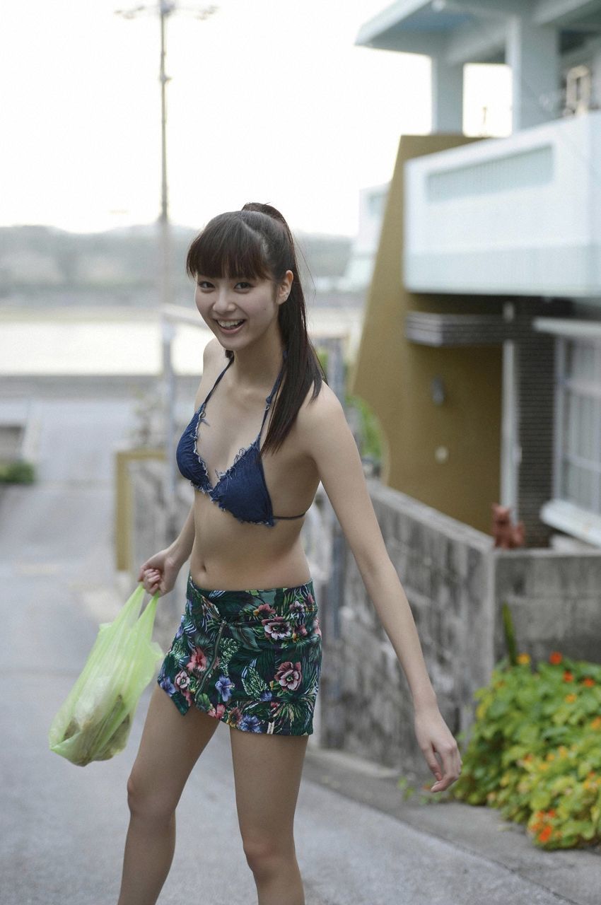 新川優愛《美しすぎる彼女に一目惚れ》 [WPB-net] No.157