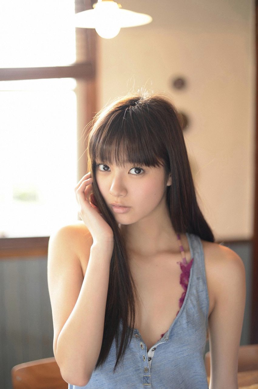 新川優愛《美しすぎる彼女に一目惚れ》 [WPB-net] No.157