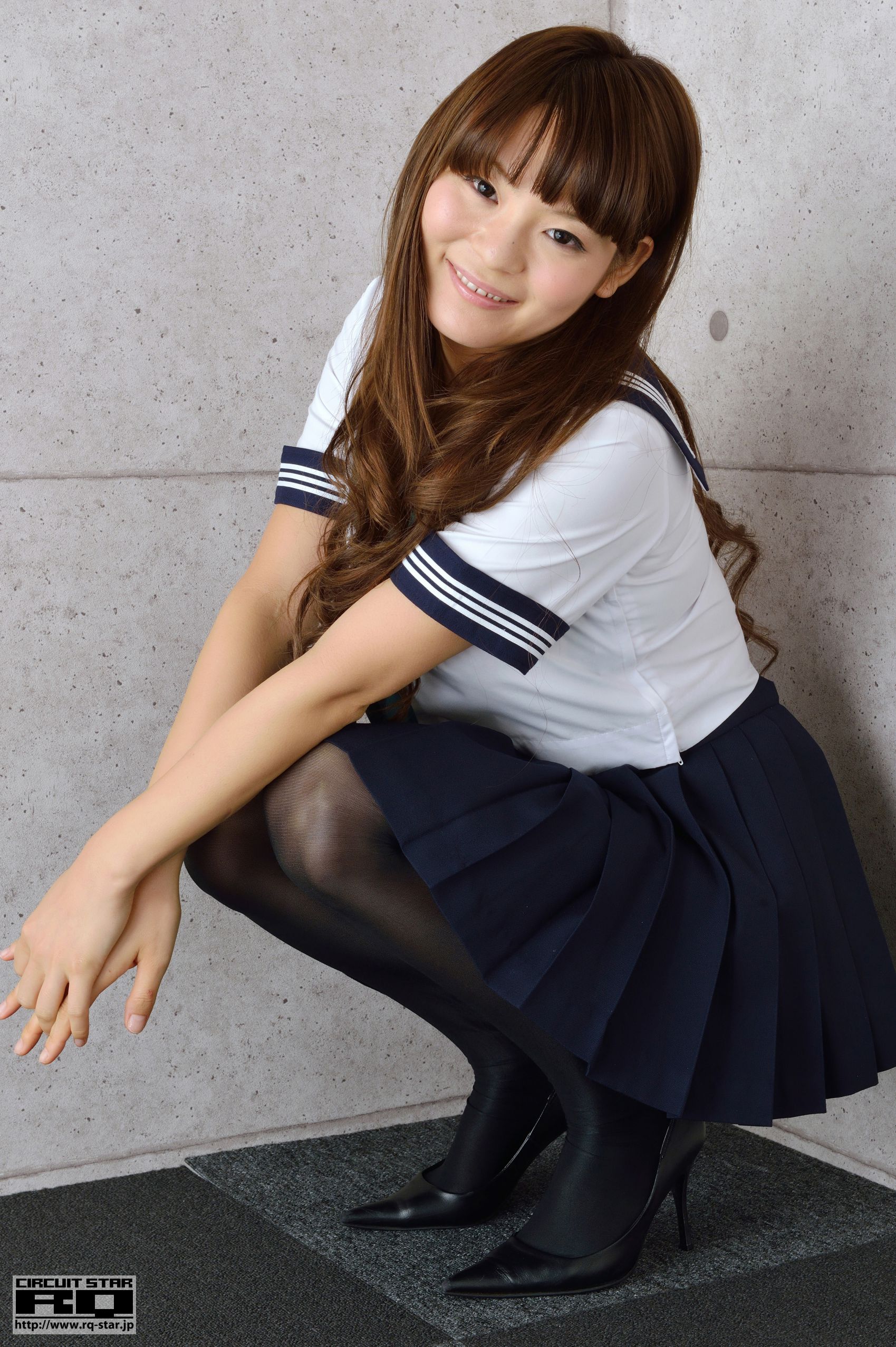 [RQ-STAR] NO.00734 吉良真悠子 Sailor Style 校服 写真集