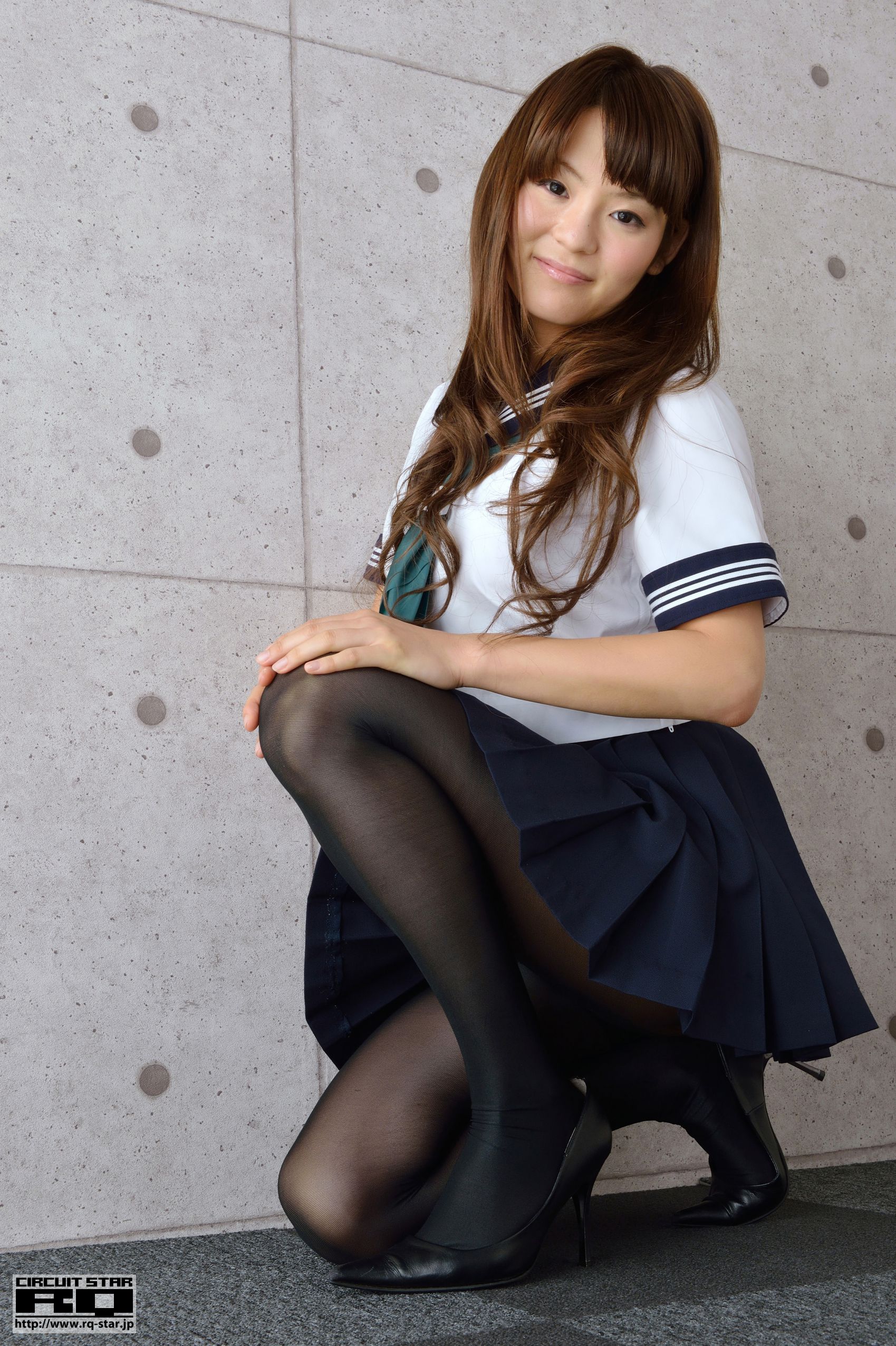 [RQ-STAR] NO.00734 吉良真悠子 Sailor Style 校服 写真集