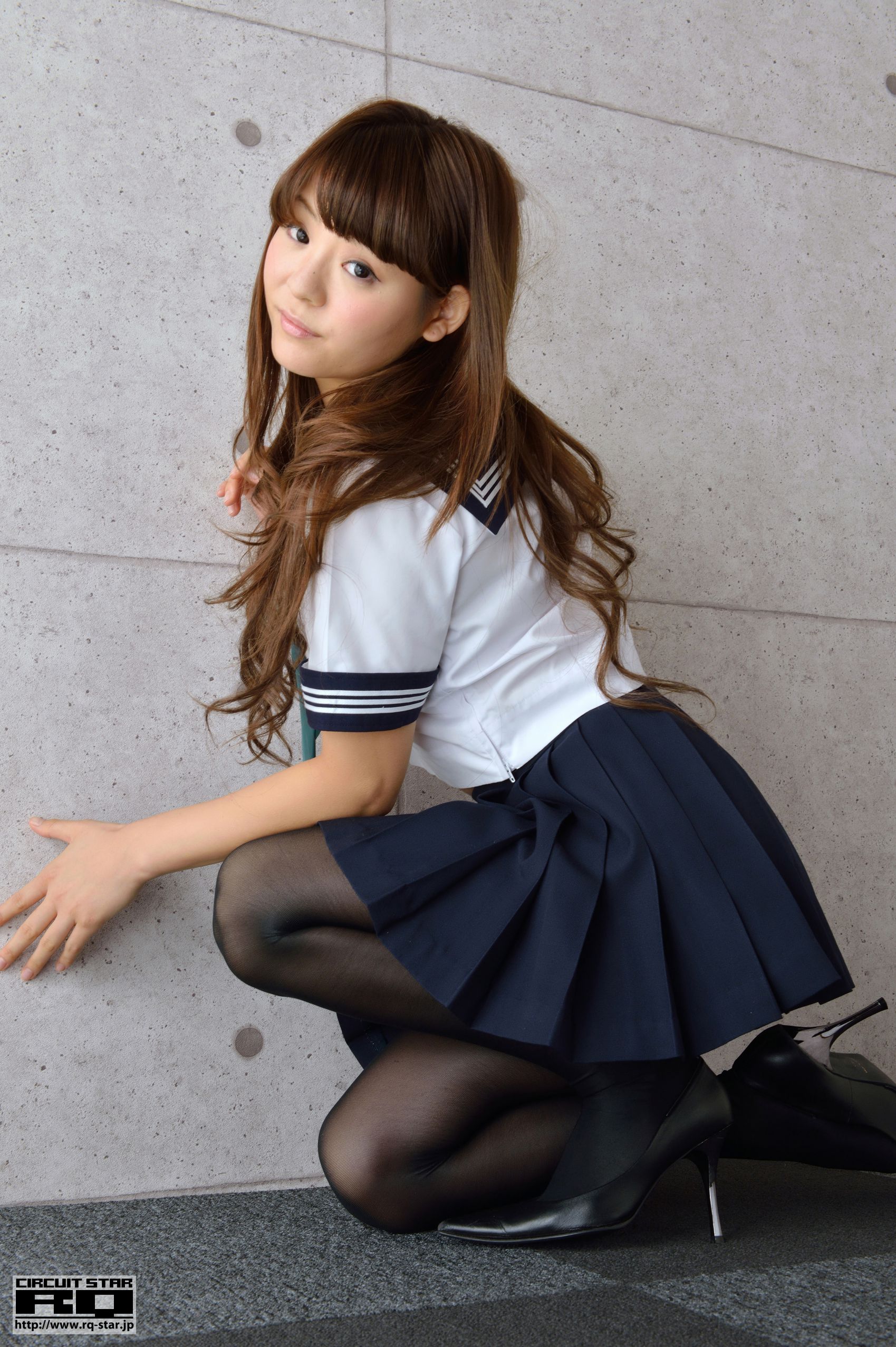 [RQ-STAR] NO.00734 吉良真悠子 Sailor Style 校服 写真集