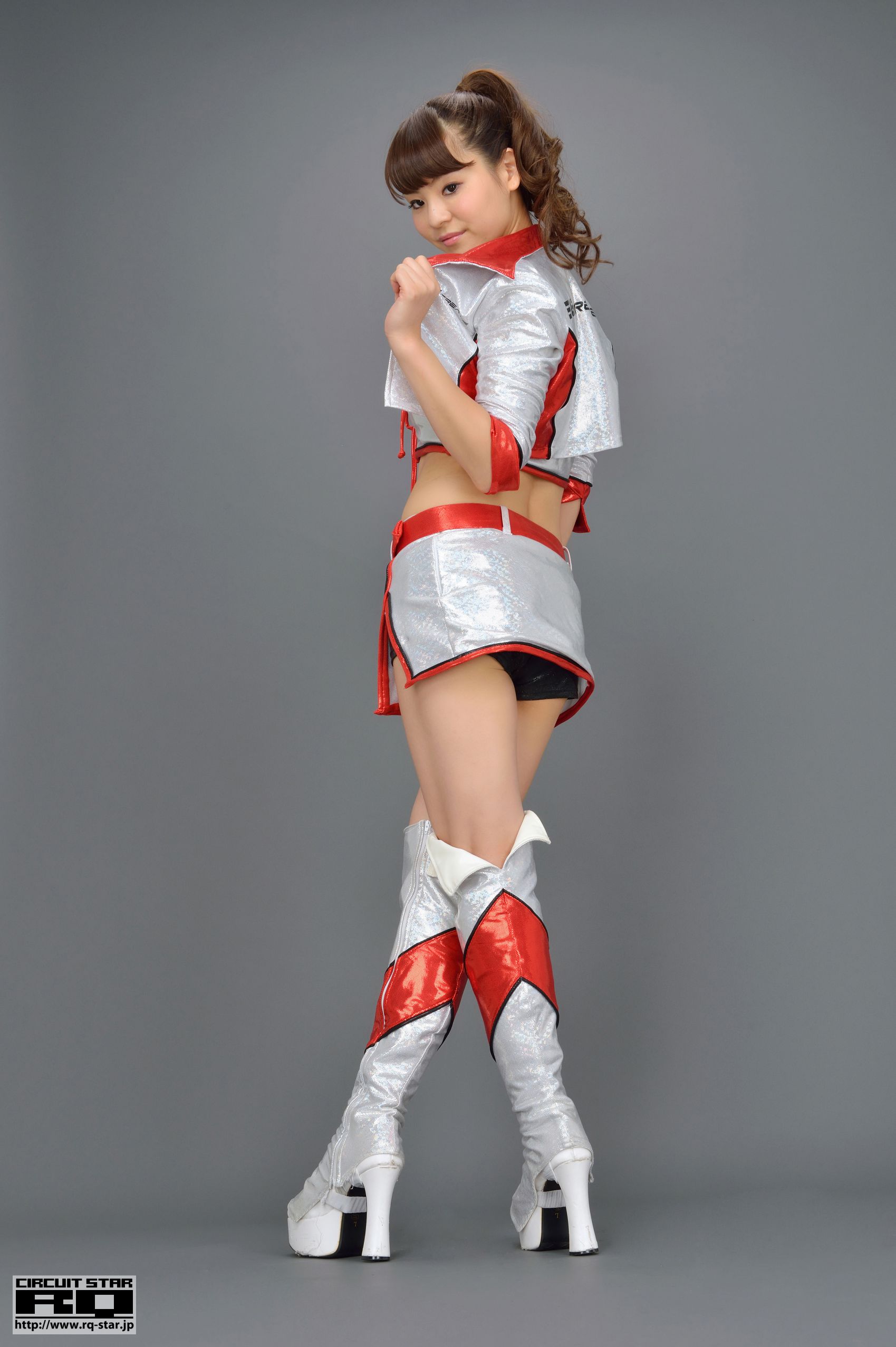 [RQ-STAR] NO.00735 Kira Mayuko 吉良真悠子 Race Queen 写真集