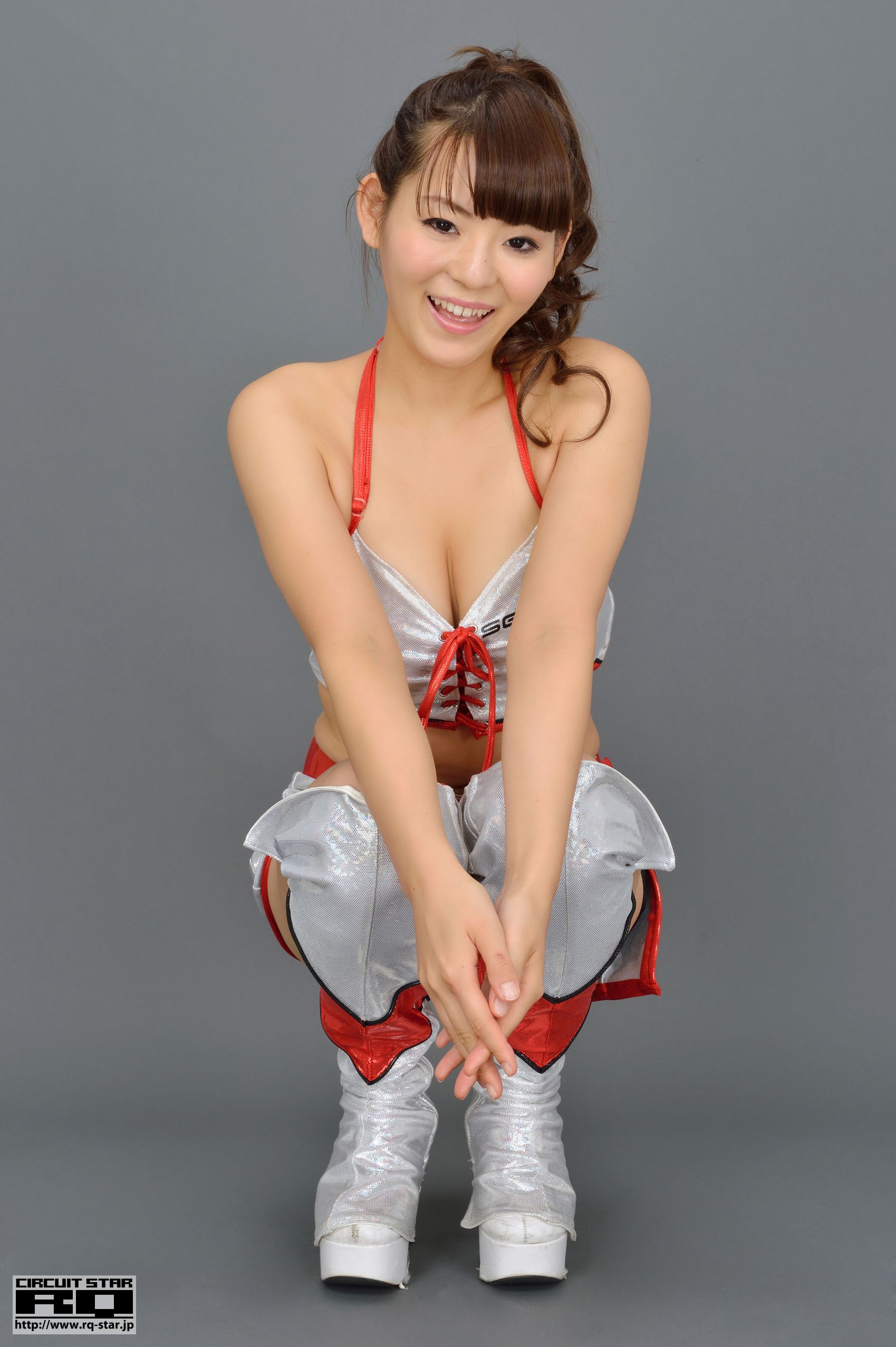 [RQ-STAR] NO.00735 Kira Mayuko 吉良真悠子 Race Queen 写真集