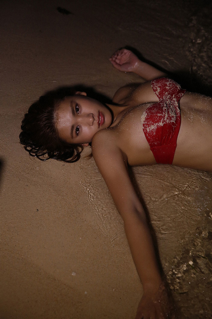 久松郁実《イクは19歳 ～無敵のわがままボディ》 [WPB-net] No.182