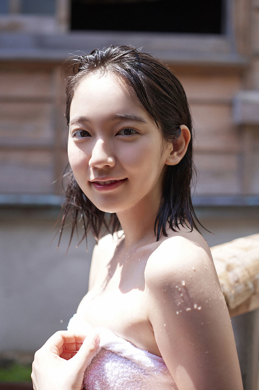 吉岡里帆《遠い記憶》 [WPB-net] No.183