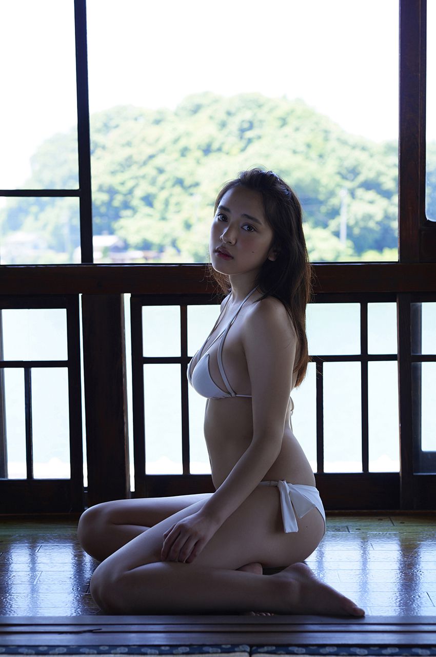 都丸紗也華《夏の扉をあけて》 [WPB-net] No.184
